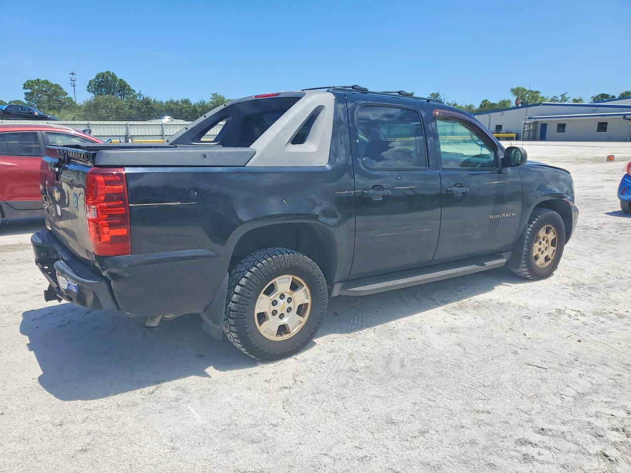 2012 Chevrolet Avalanche Ls Black vin: 3GNMCEE06CG220779