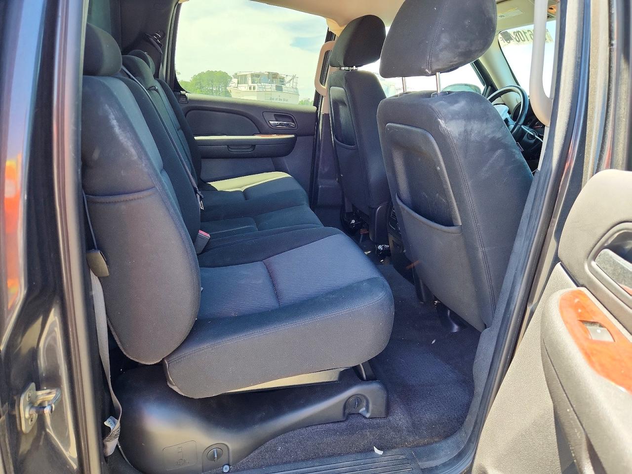 2011 Chevrolet Avalanche Ls Gray vin: 3GNMCEE09BG112655