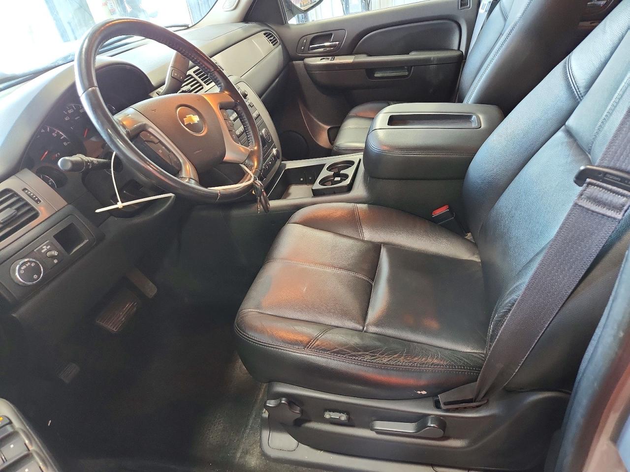 2013 Chevrolet Avalanche Lt Silver vin: 3GNMCFE01DG215402