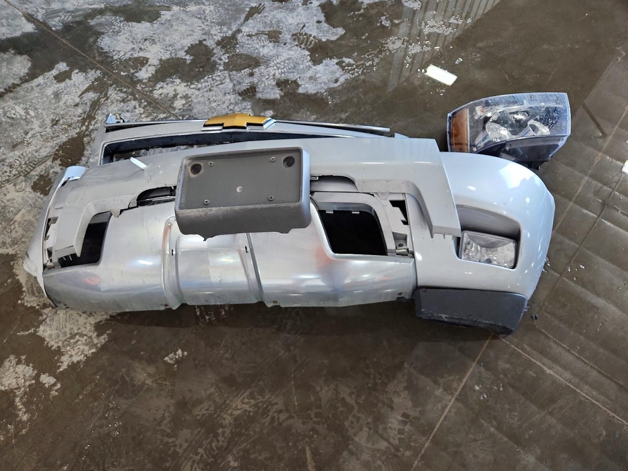 2013 Chevrolet Avalanche Lt Silver vin: 3GNMCFE01DG215402