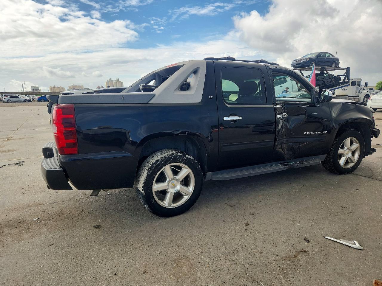 2011 Chevrolet Avalanche Lt Black vin: 3GNMCFE02BG192063