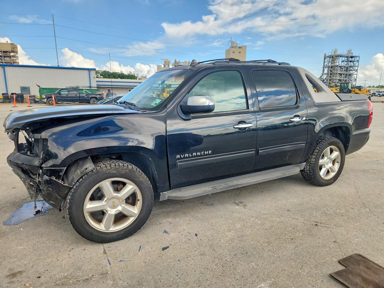 2011 Chevrolet Avalanche Lt Black vin: 3GNMCFE02BG192063