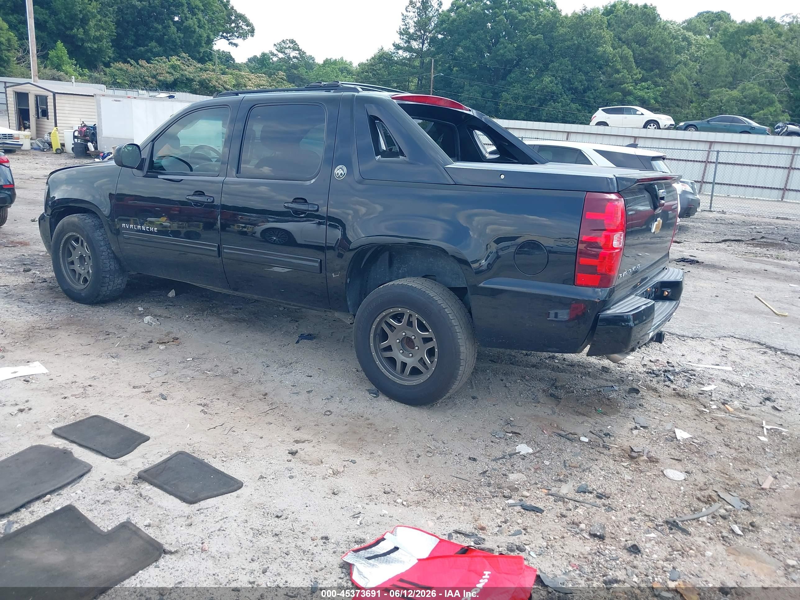 2013 Chevrolet Avalanche Lt Black vin: 3GNMCFE07DG356751