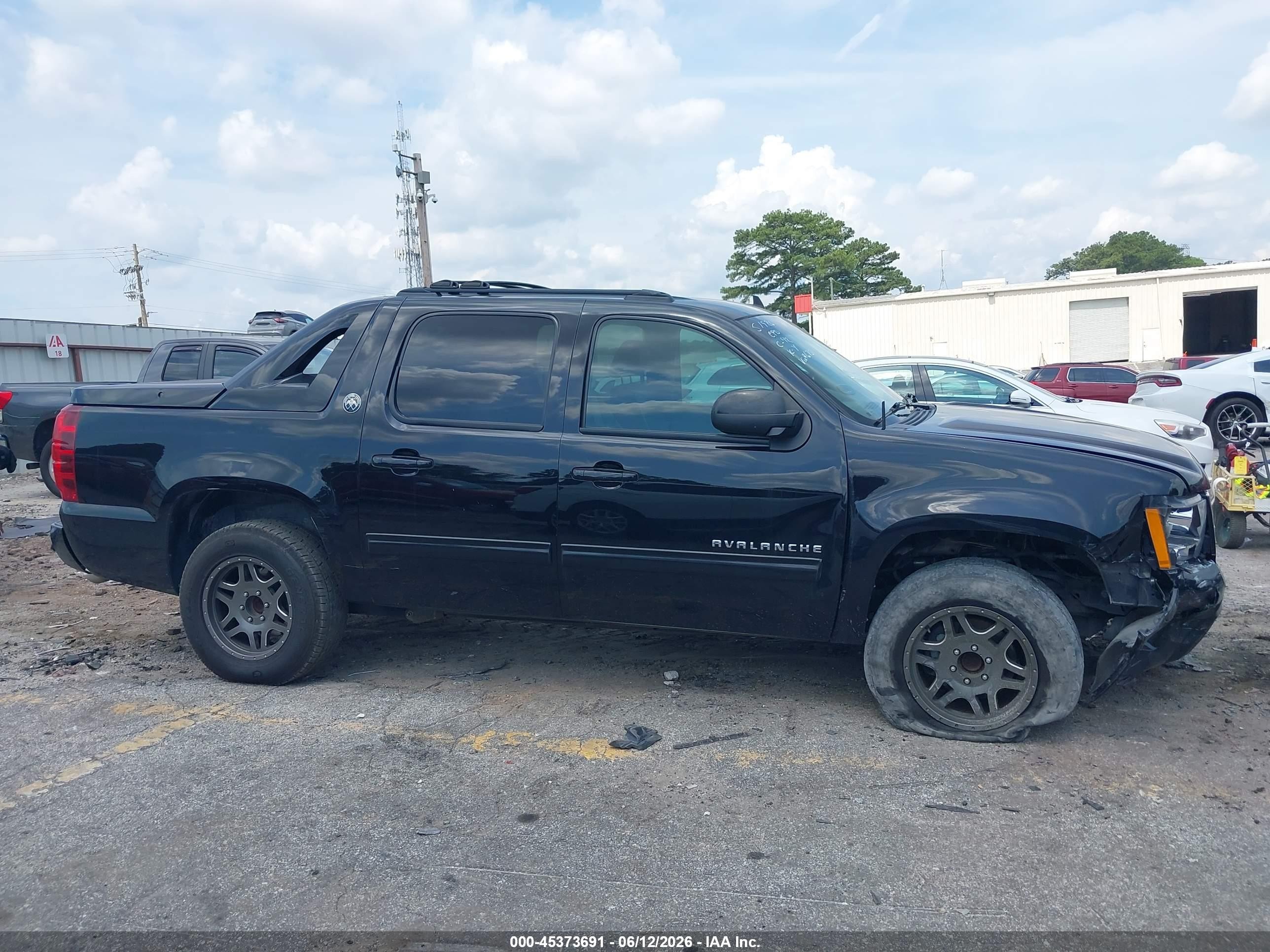 2013 Chevrolet Avalanche Lt Black vin: 3GNMCFE07DG356751