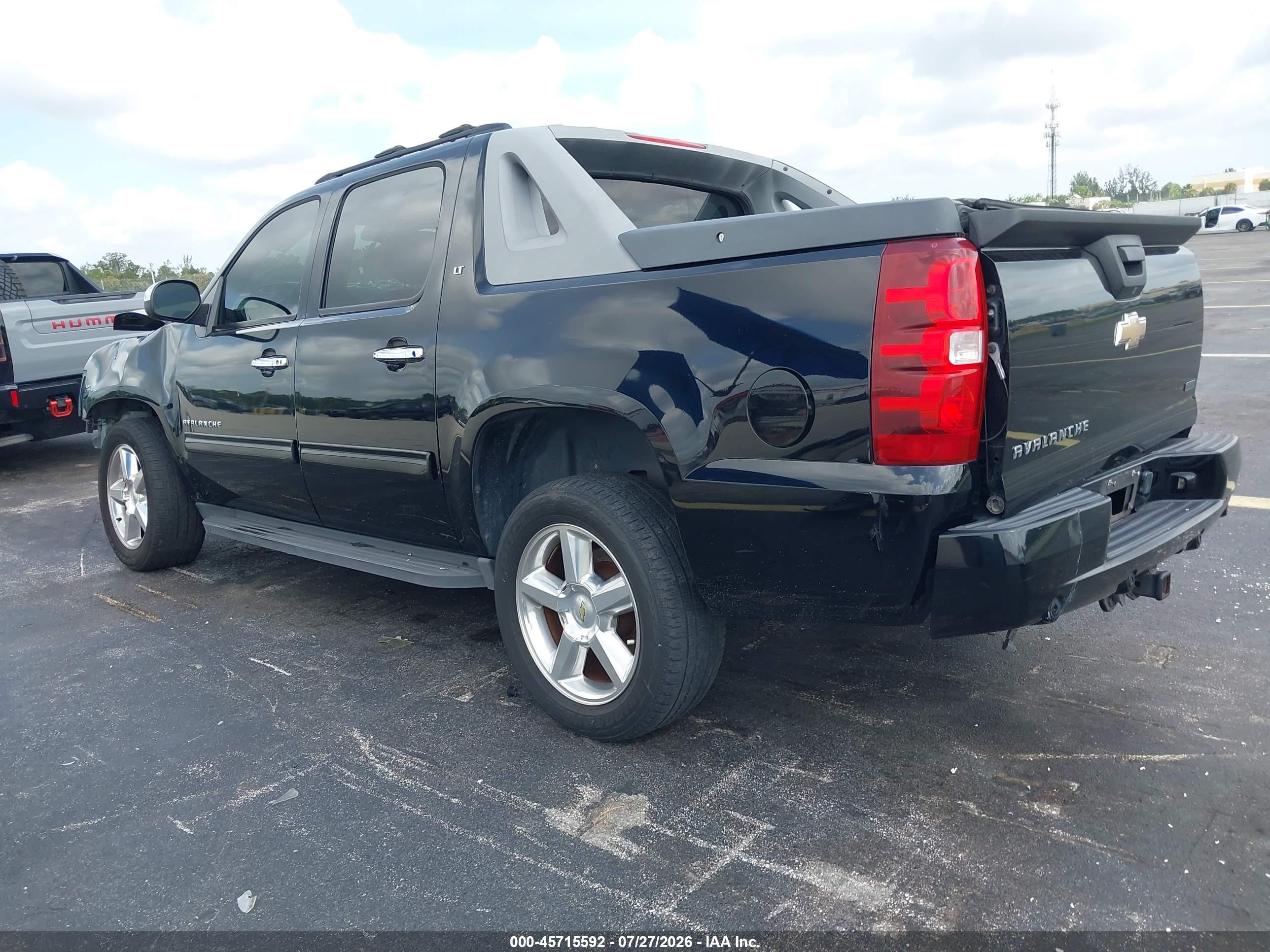 2011 Chevrolet Avalanche 1500 Lt1 Black vin: 3GNMCFE08BG162338