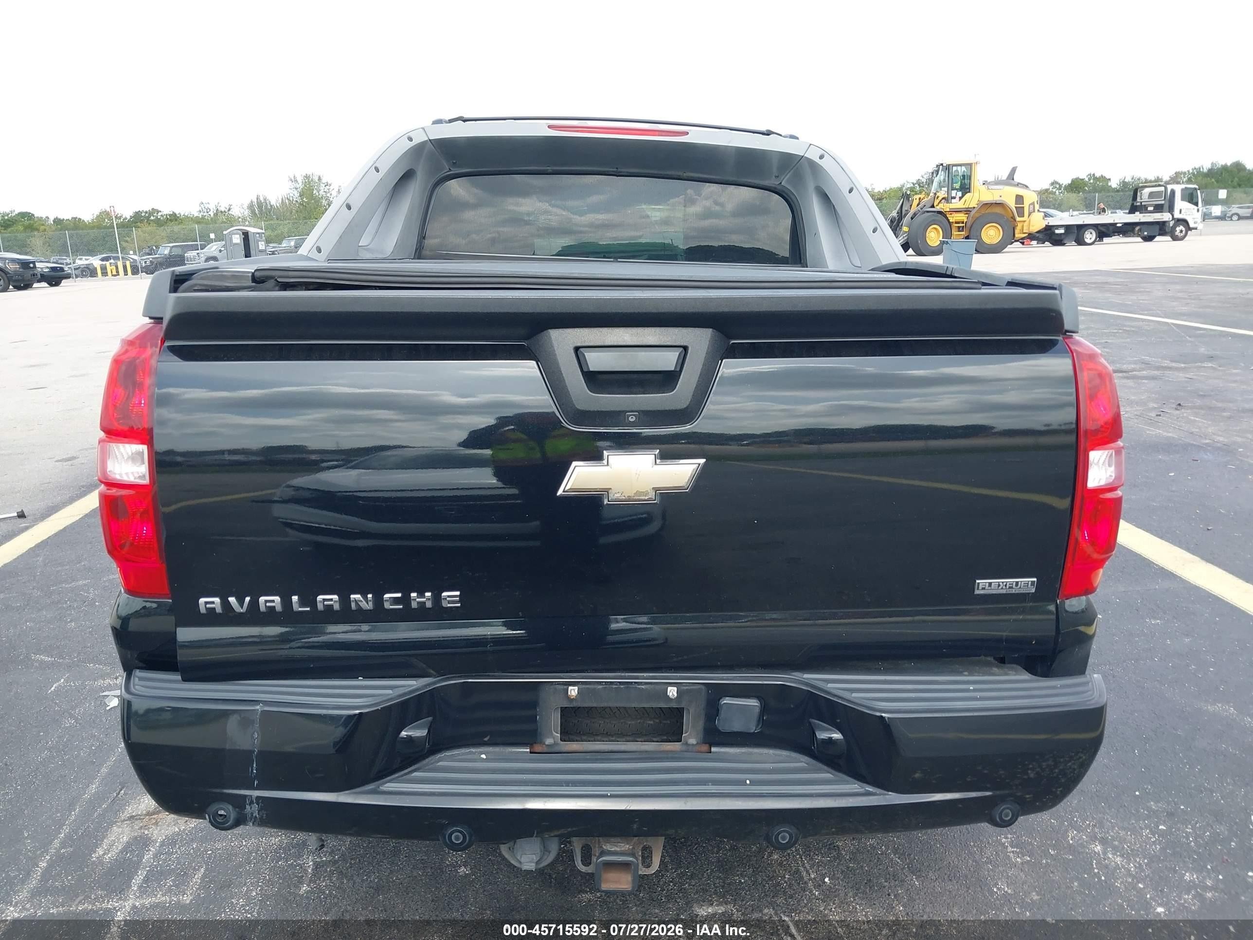 2011 Chevrolet Avalanche 1500 Lt1 Black vin: 3GNMCFE08BG162338