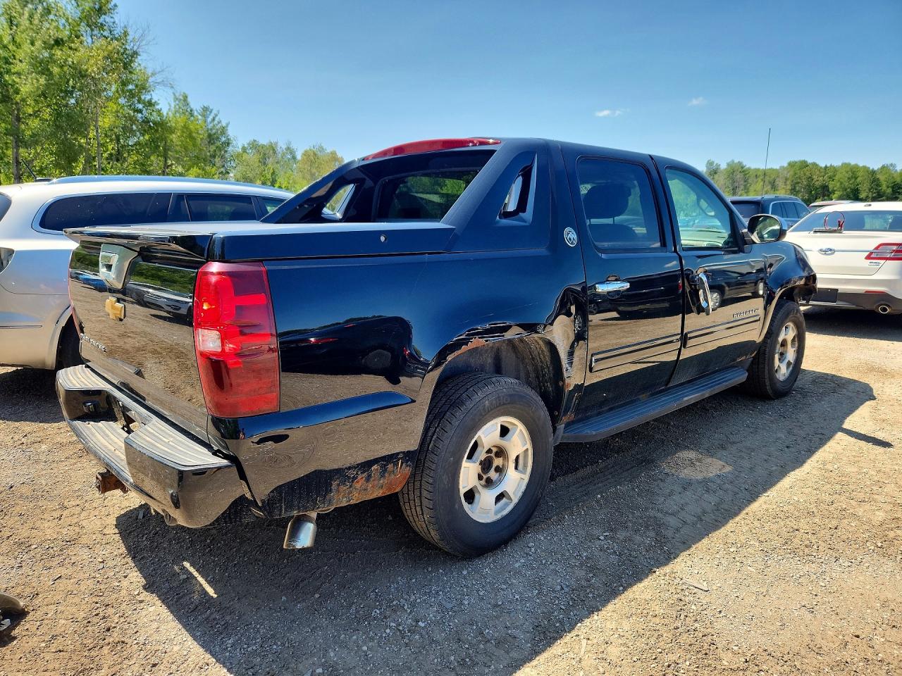 2013 Chevrolet Avalanche Lt Черный vin: 3GNMCFE09DG292051