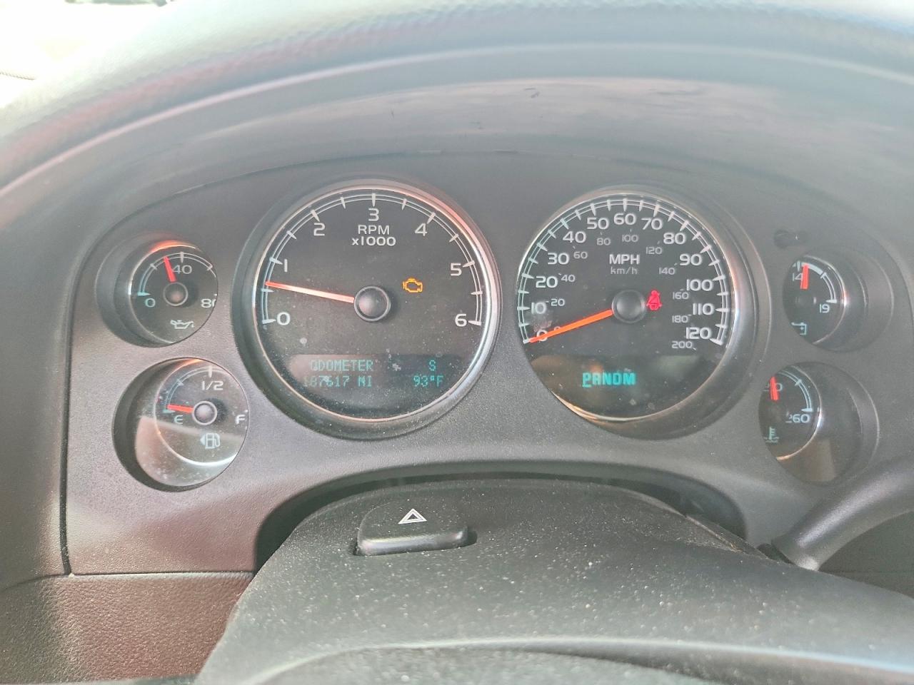 2011 Chevrolet Avalanche Lt Silver vin: 3GNMCFE0XBG348107