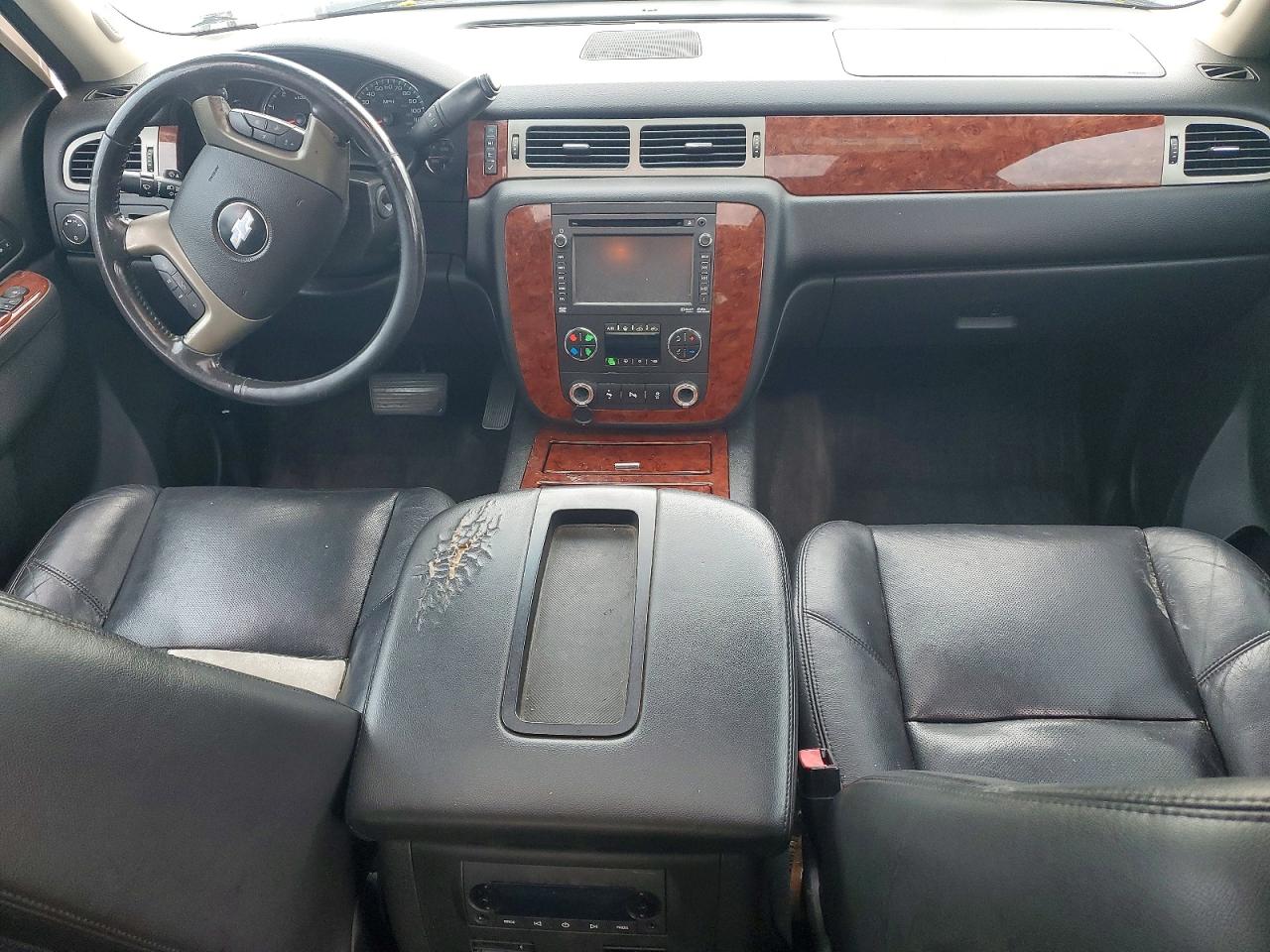 2013 Chevrolet Avalanche Ltz Cream vin: 3GNMCGE04DG262557