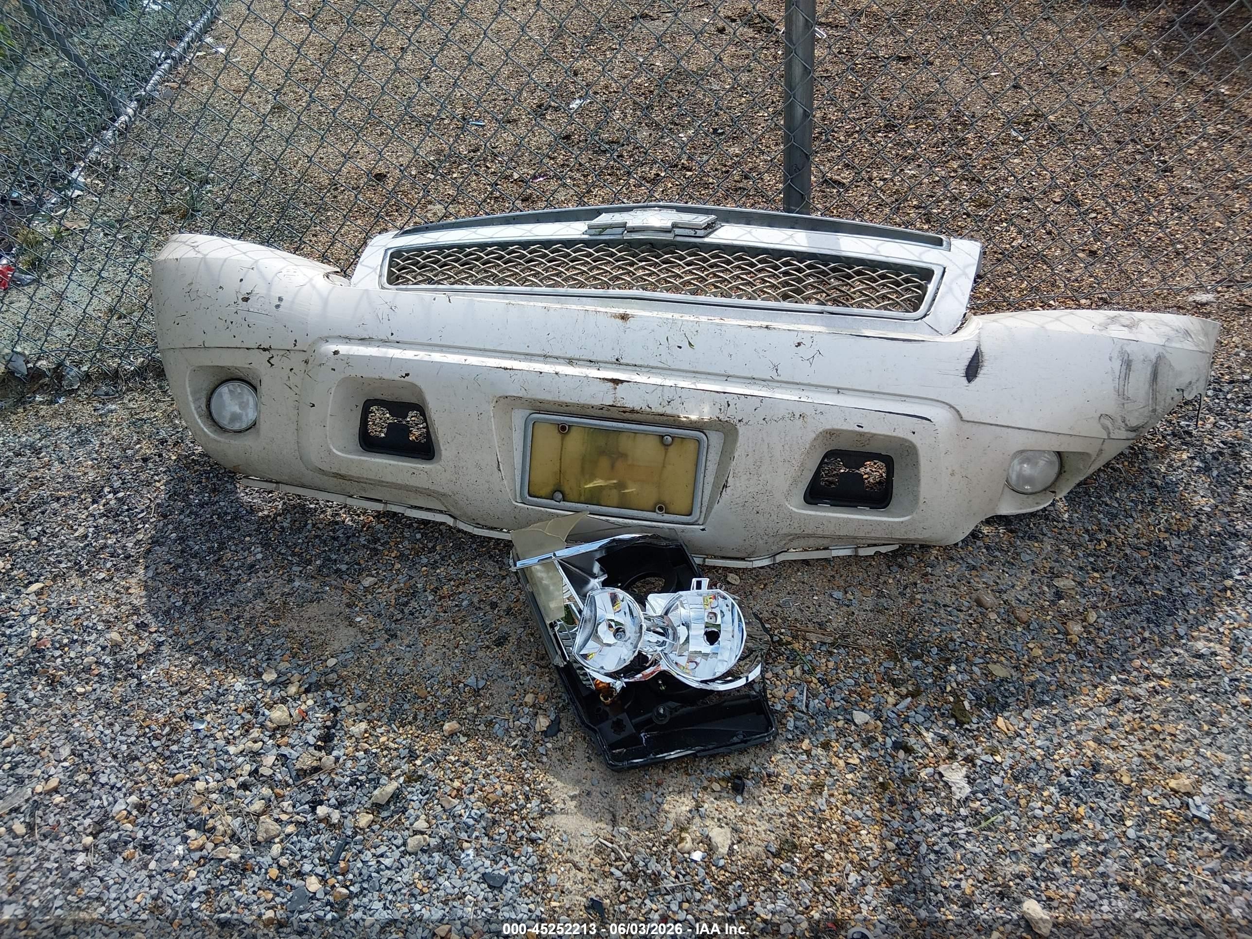 2012 Chevrolet Avalanche 1500 Ltz White vin: 3GNMCGE08CG246795