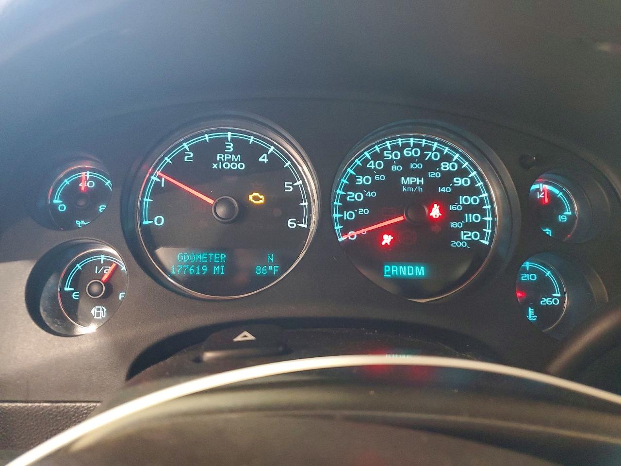 2013 Chevrolet Avalanche Ltz White vin: 3GNMCGE0XDG164438