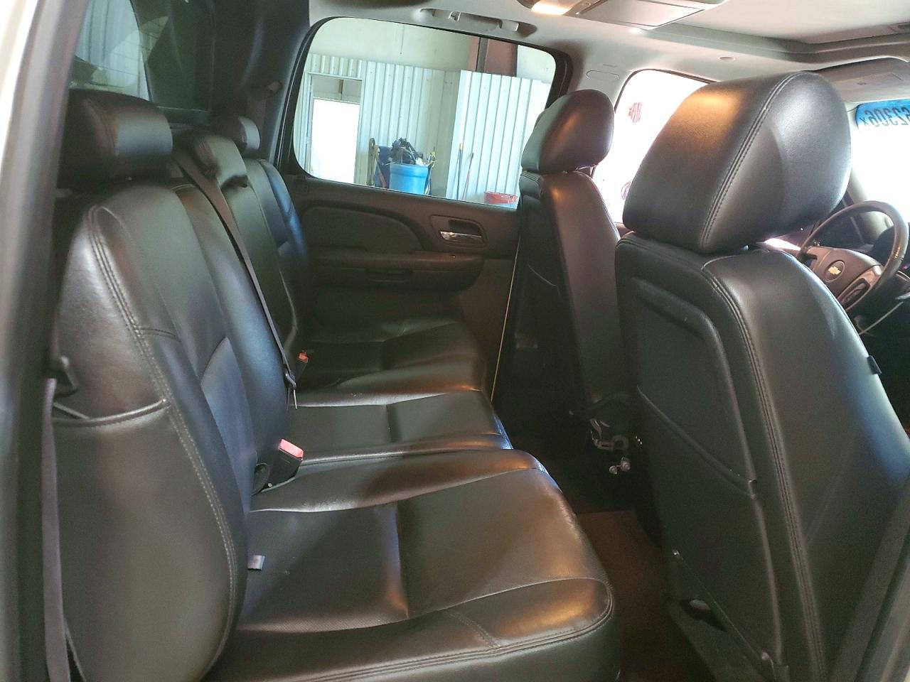 2013 Chevrolet Avalanche Ltz White vin: 3GNMCGE0XDG164438
