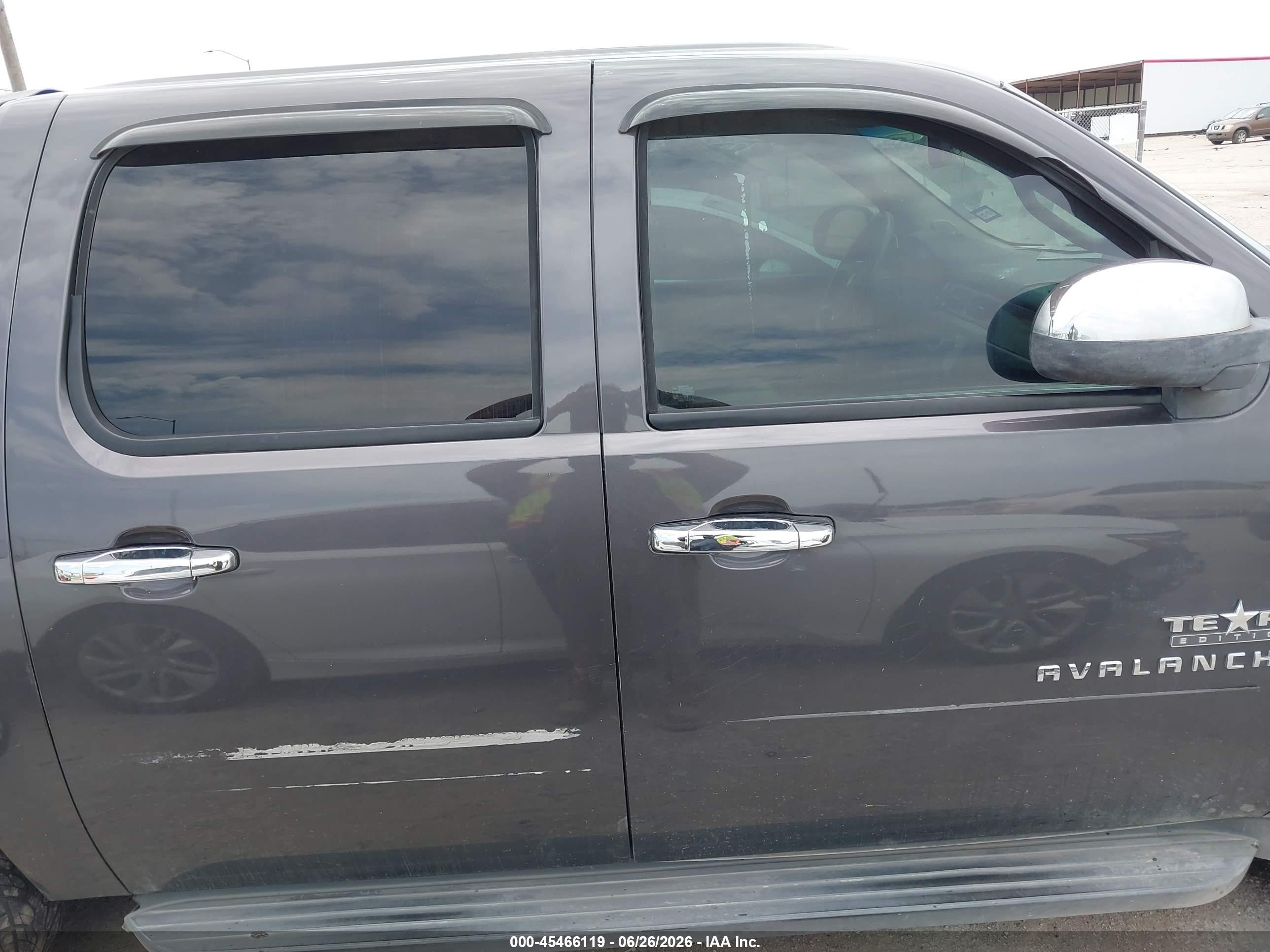 2010 Chevrolet Avalanche 1500 Lt1 Pewter vin: 3GNNCFE06AG232924