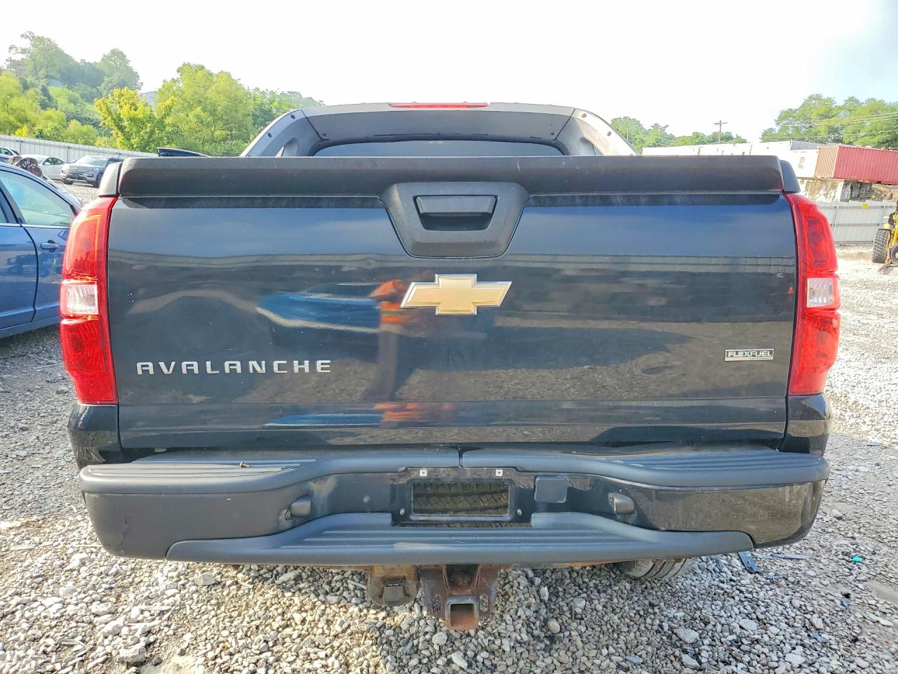 2011 Chevrolet Avalanche Ls Black vin: 3GNTKEE33BG331197