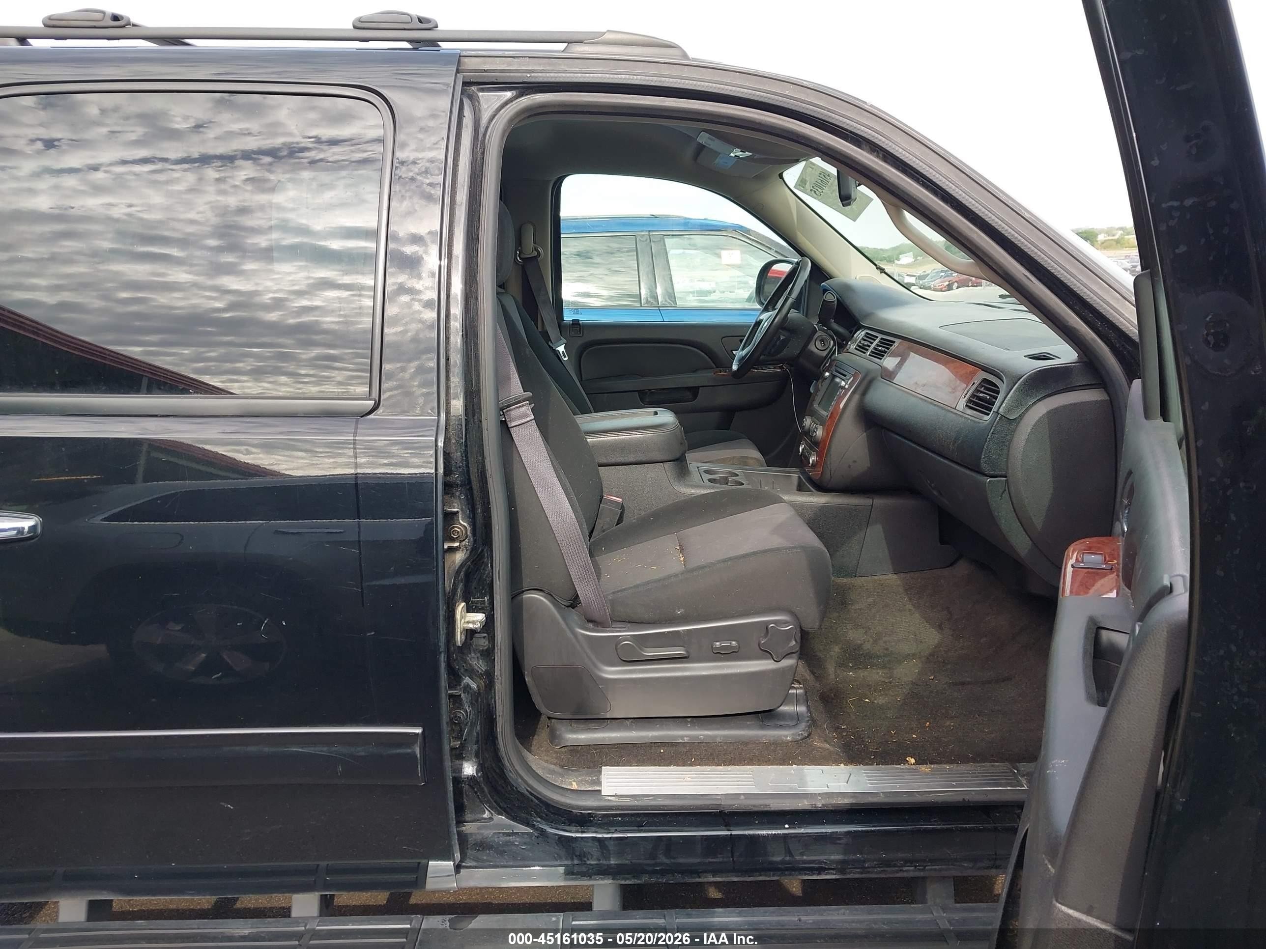 2013 Chevrolet Avalanche Ls Черный vin: 3GNTKEE75DG333295