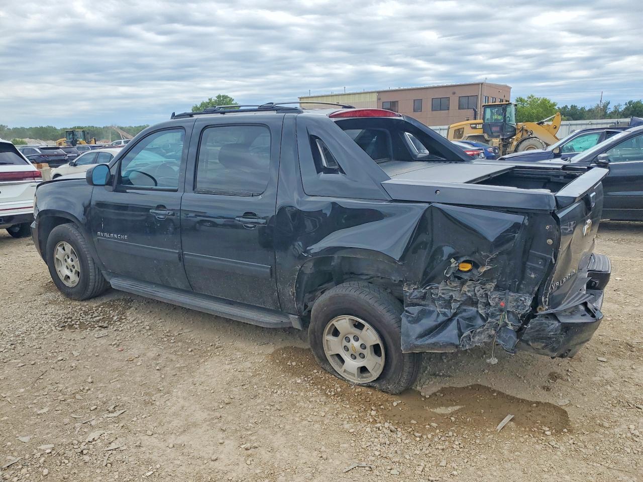 2013 Chevrolet Avalanche Ls Black vin: 3GNTKEE7XDG173107