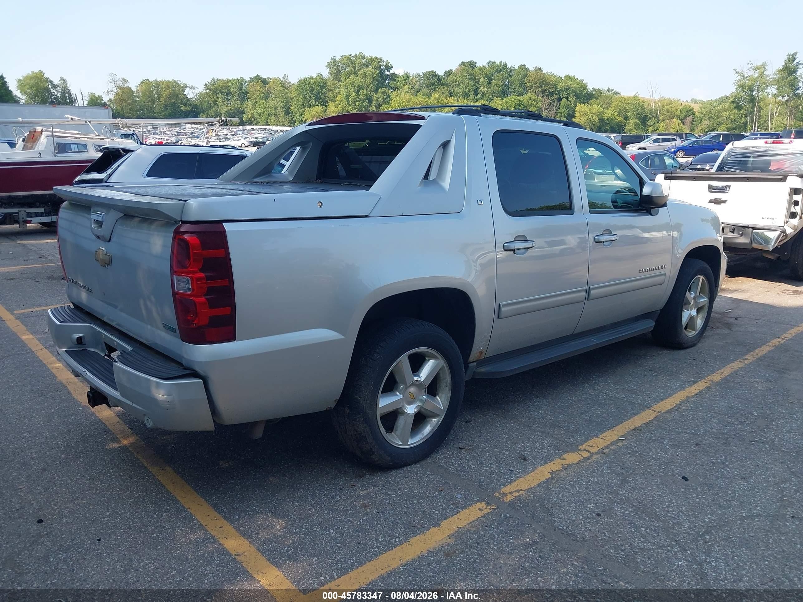 2011 Chevrolet Avalanche 1500 Lt1 Silver vin: 3GNTKFE30BG261910