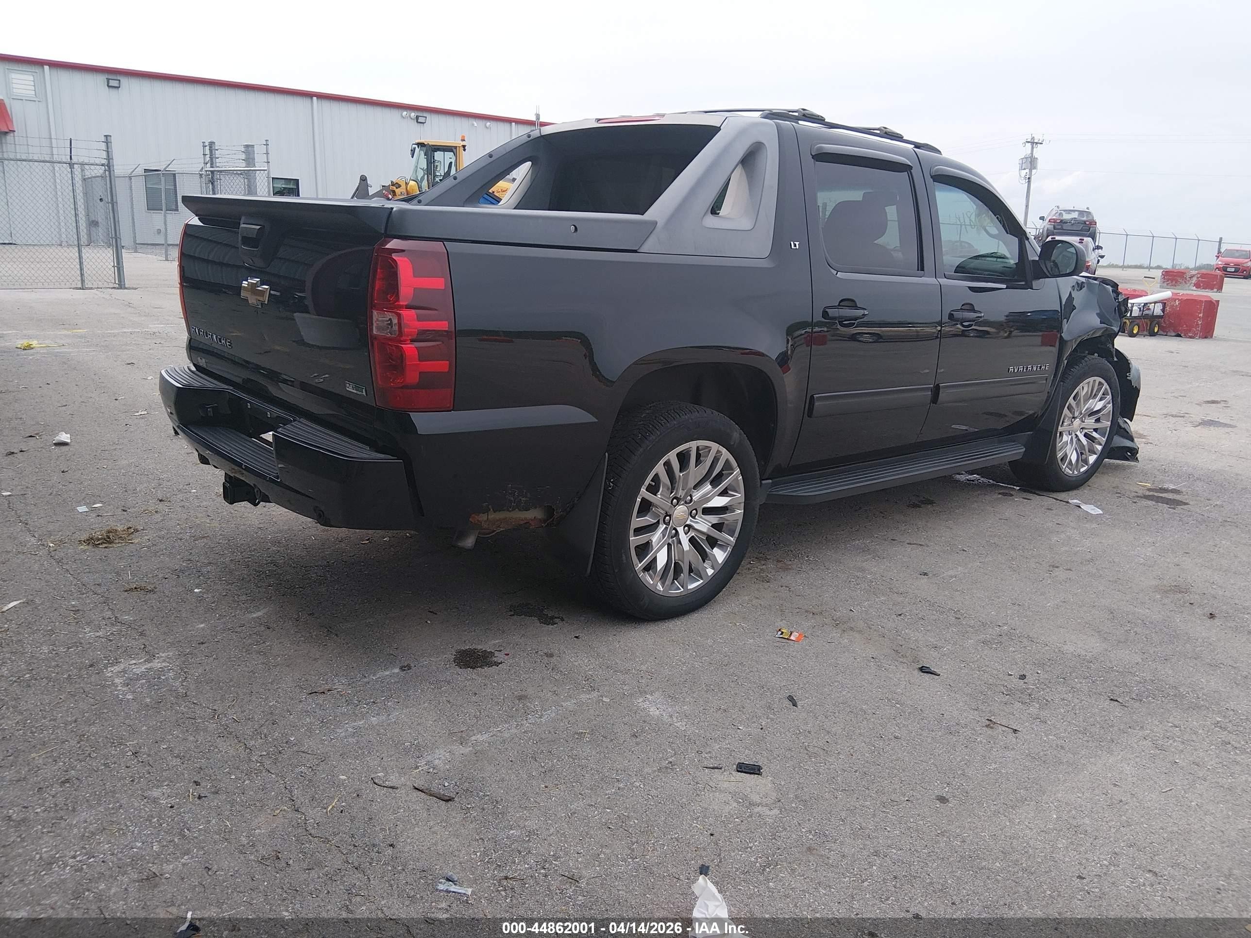 2011 Chevrolet Avalanche 1500 Lt1 Черный vin: 3GNTKFE33BG130602