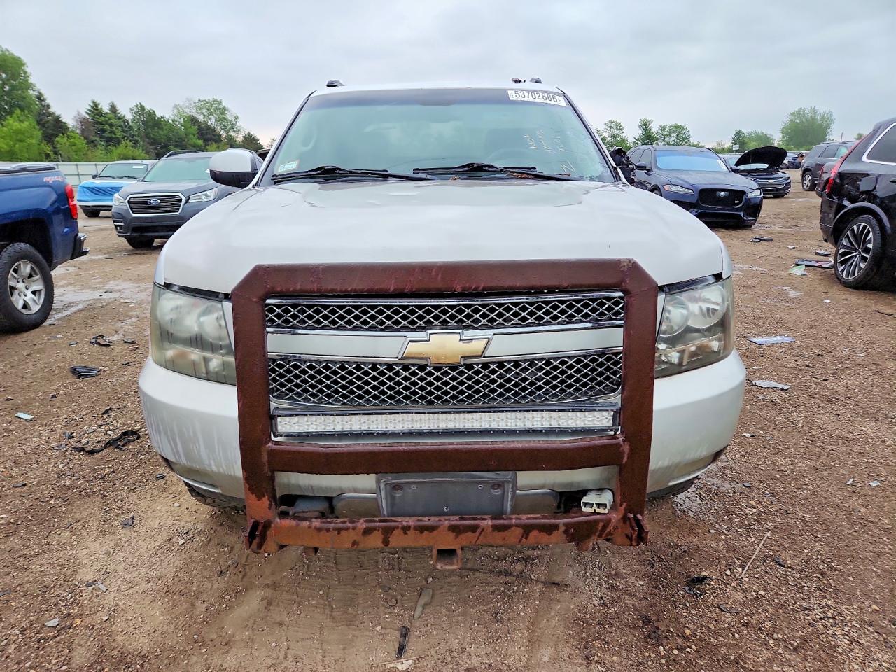 2011 Chevrolet Avalanche Lt Silver vin: 3GNTKFE33BG292262