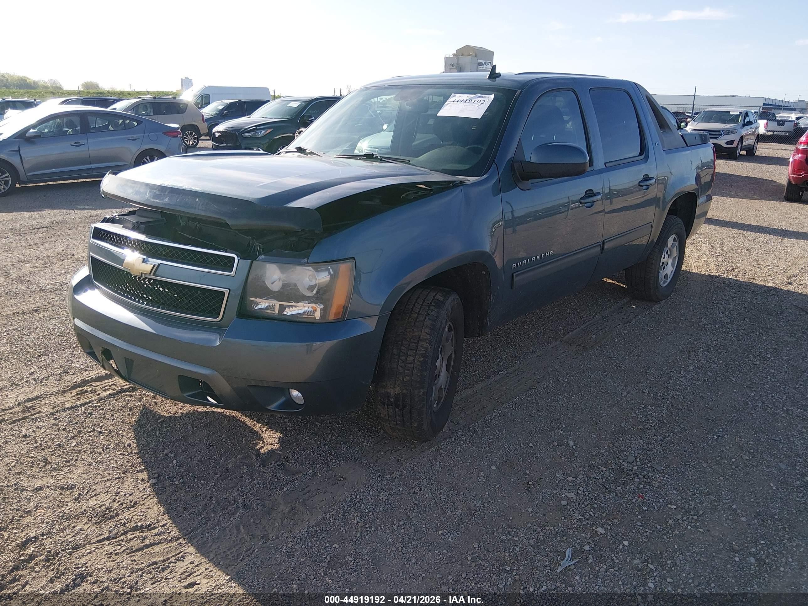 2011 Chevrolet Avalanche 1500 Lt1 Серый vin: 3GNTKFE35BG382237