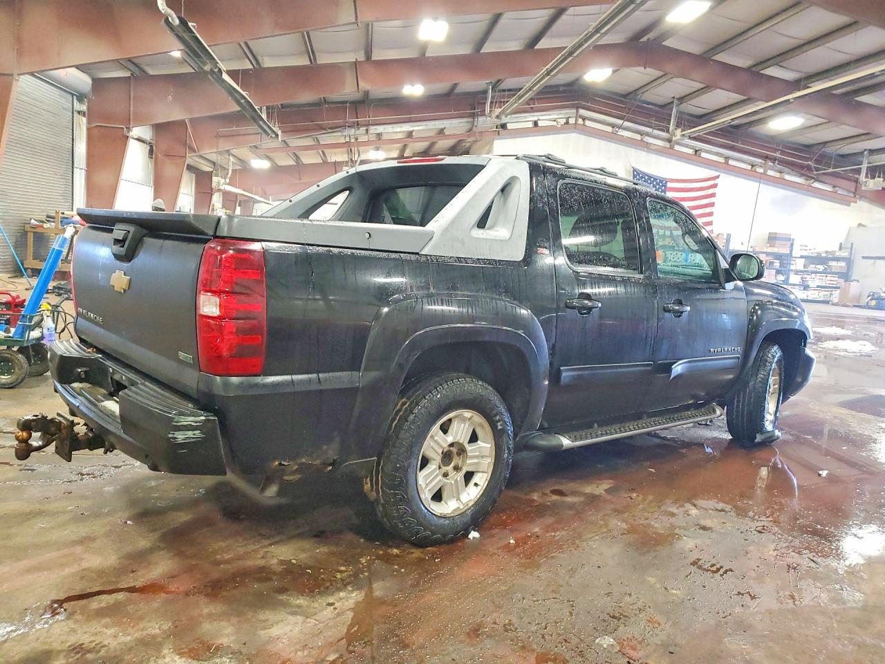 2011 Chevrolet Avalanche Lt Black vin: 3GNTKFE36BG100882