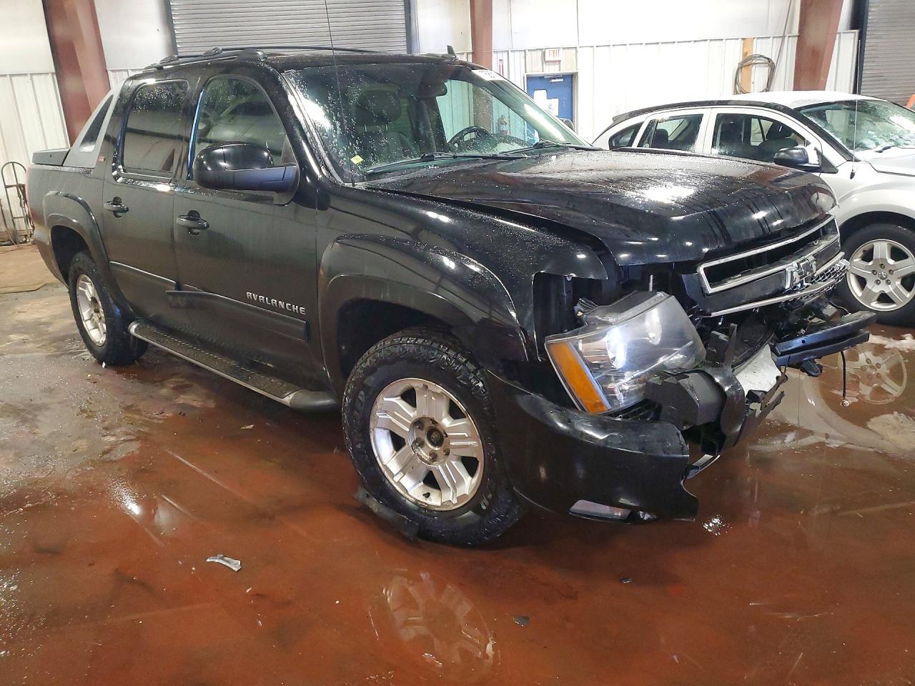 2011 Chevrolet Avalanche Lt Black vin: 3GNTKFE36BG100882