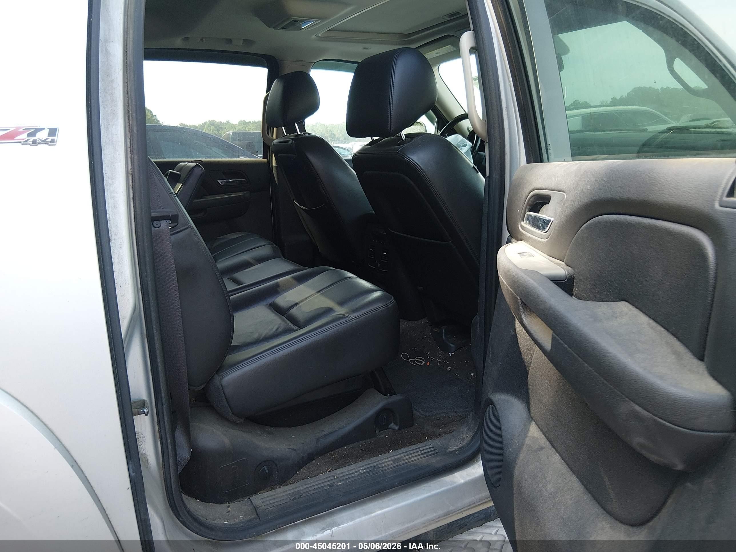 2012 Chevrolet Avalanche 1500 Lt1 Silver vin: 3GNTKFE70CG184556