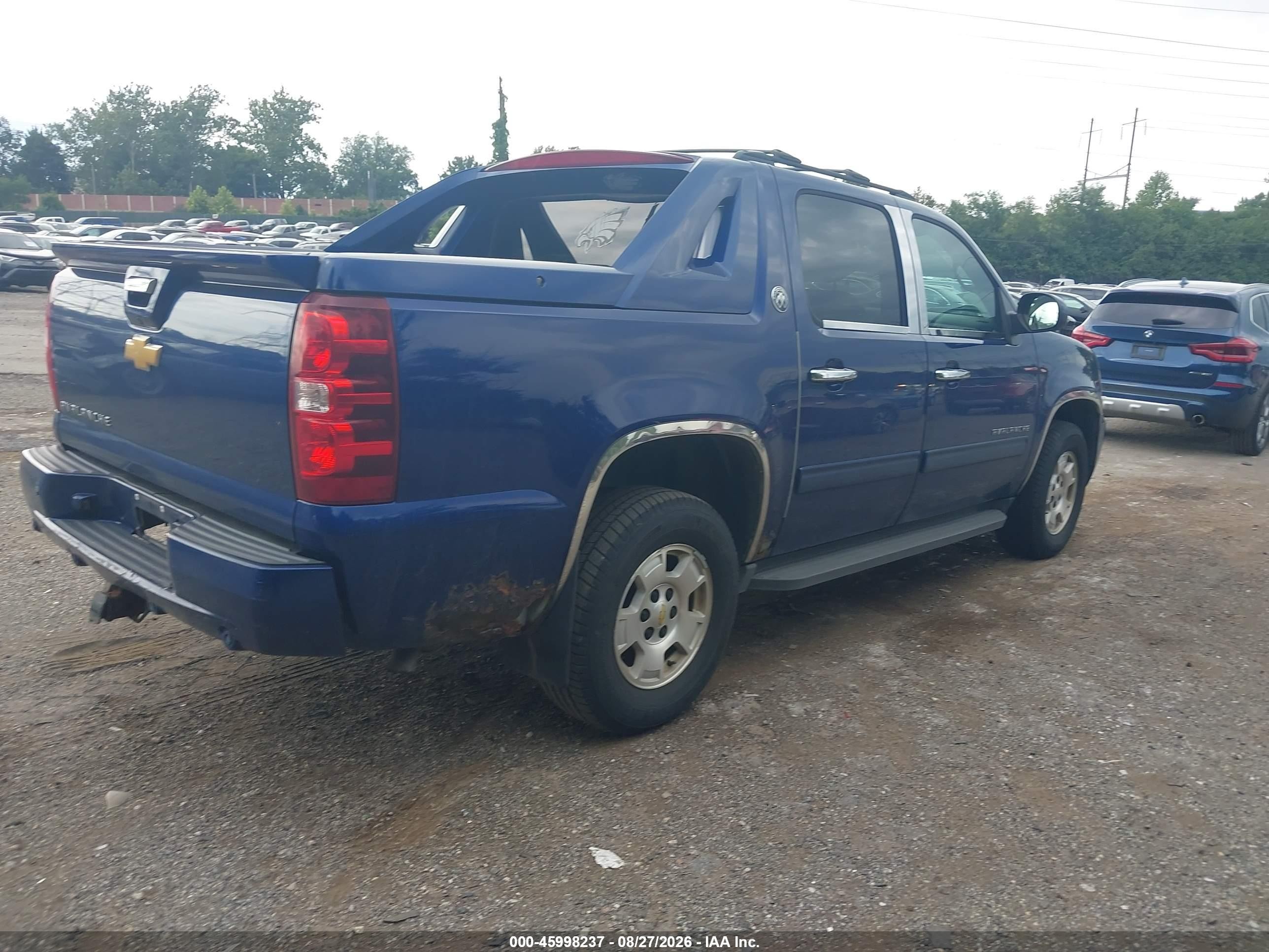 2013 Chevrolet Avalanche Lt Blue vin: 3GNTKFE70DG189211