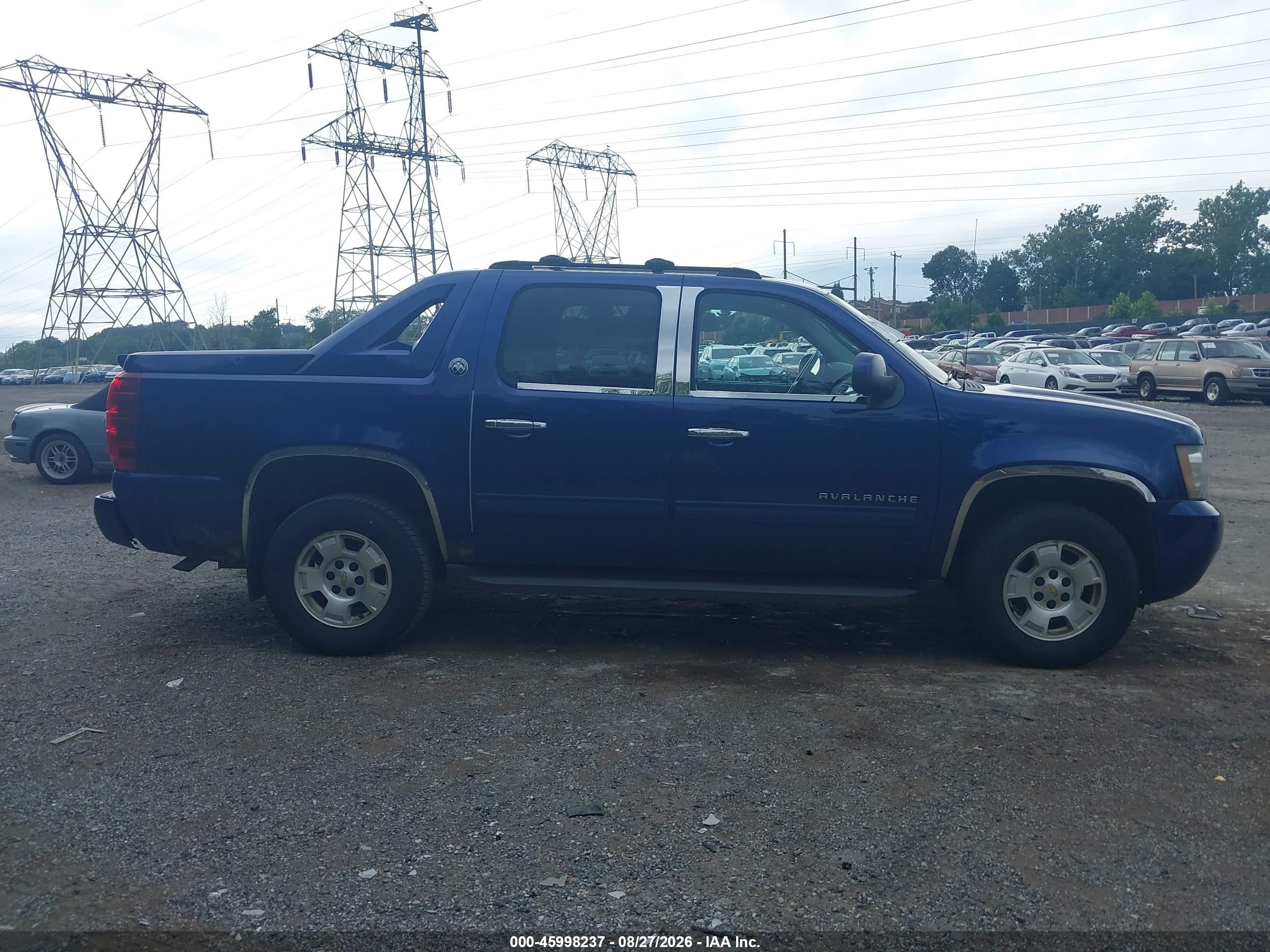 2013 Chevrolet Avalanche Lt Blue vin: 3GNTKFE70DG189211