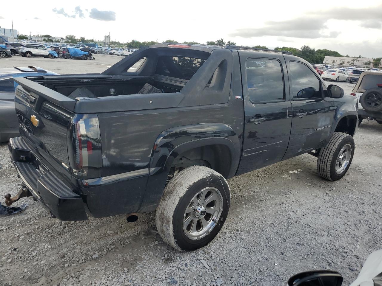 2012 Chevrolet Avalanche Lt Black vin: 3GNTKFE71CG143305