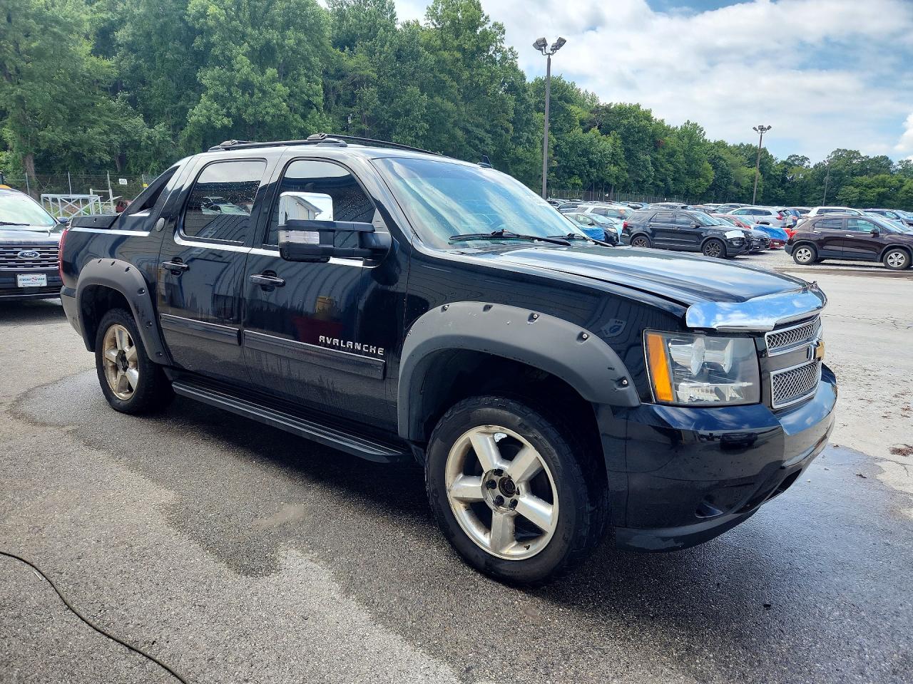 2013 Chevrolet Avalanche Lt Black vin: 3GNTKFE71DG147825