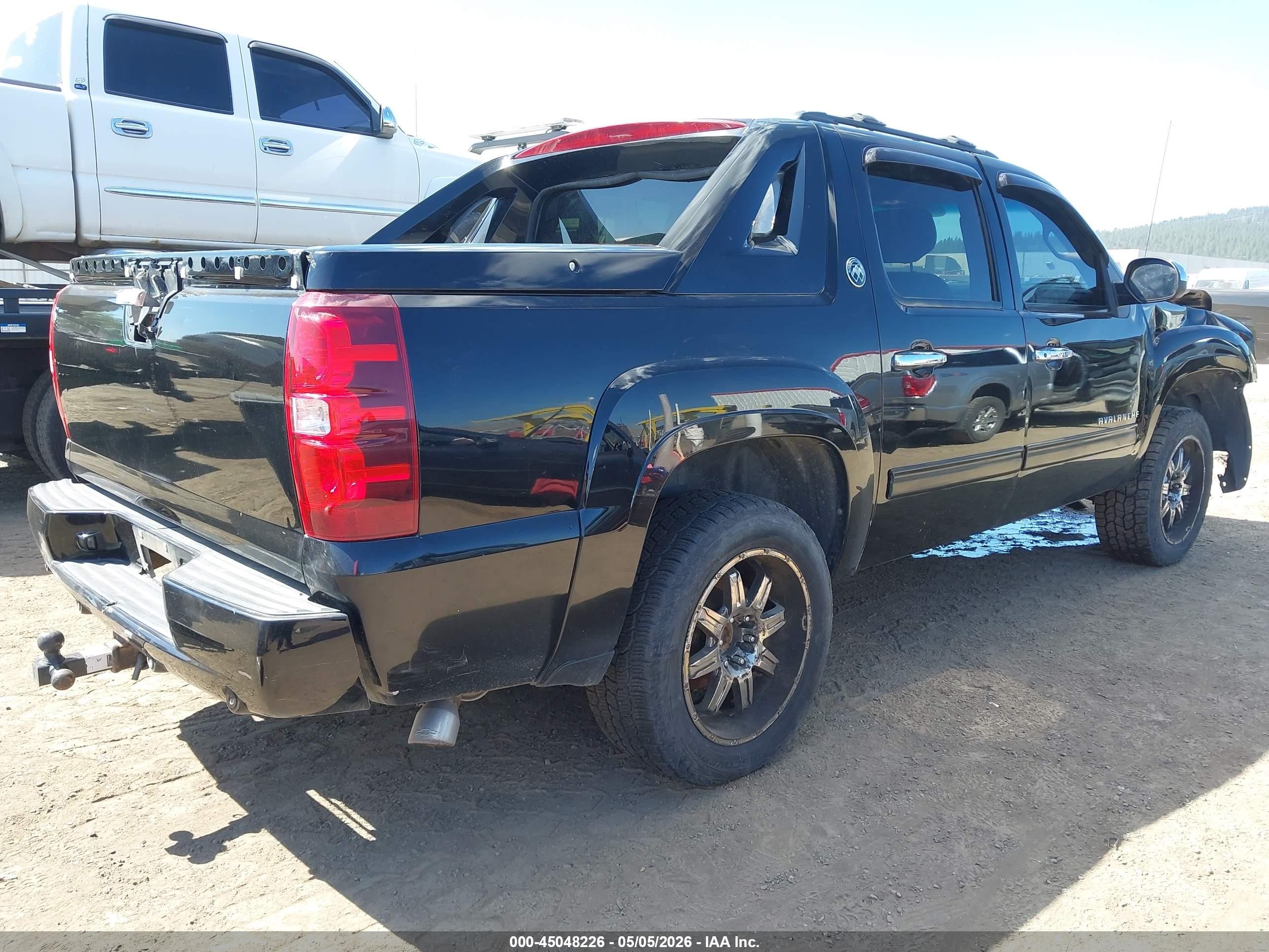 2013 Chevrolet Avalanche Lt Black vin: 3GNTKFE72DG266029