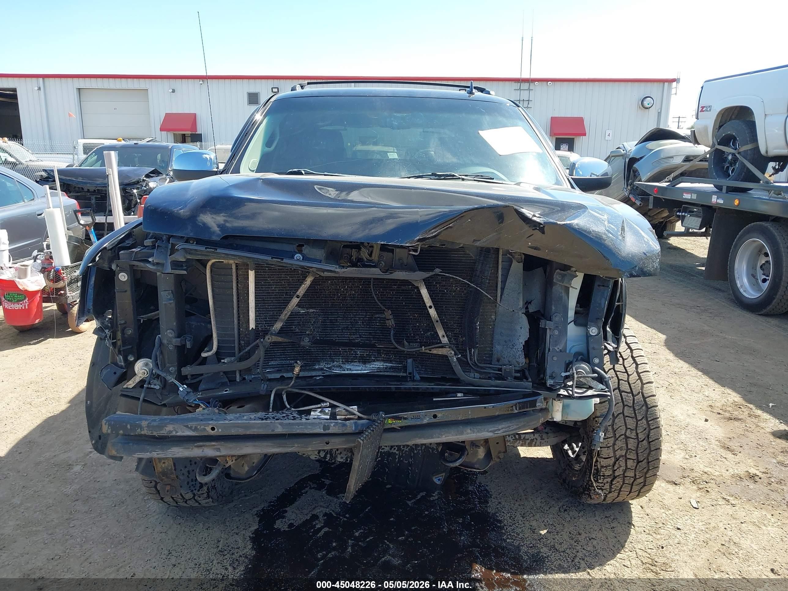 2013 Chevrolet Avalanche Lt Black vin: 3GNTKFE72DG266029