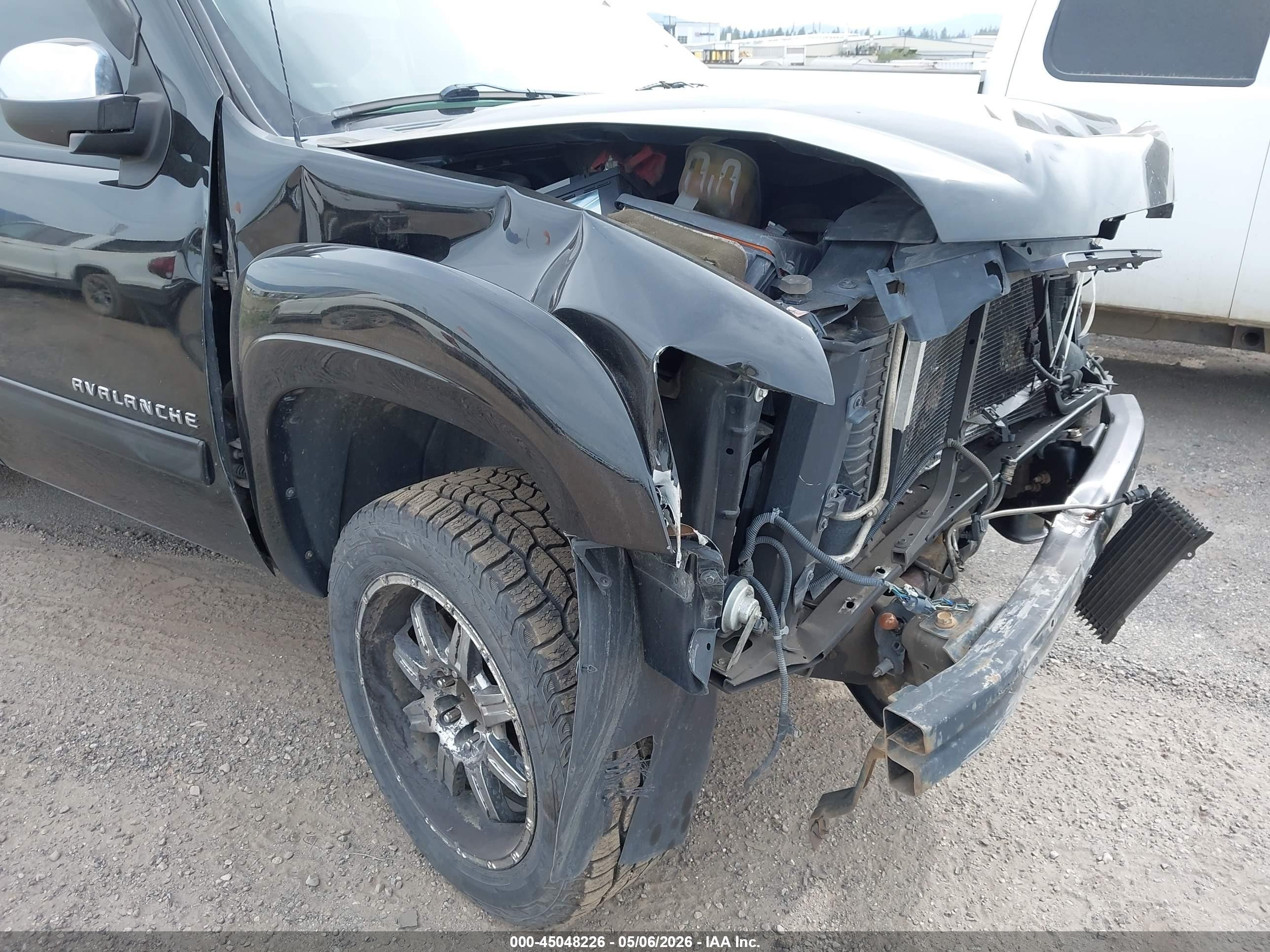 2013 Chevrolet Avalanche Lt Black vin: 3GNTKFE72DG266029