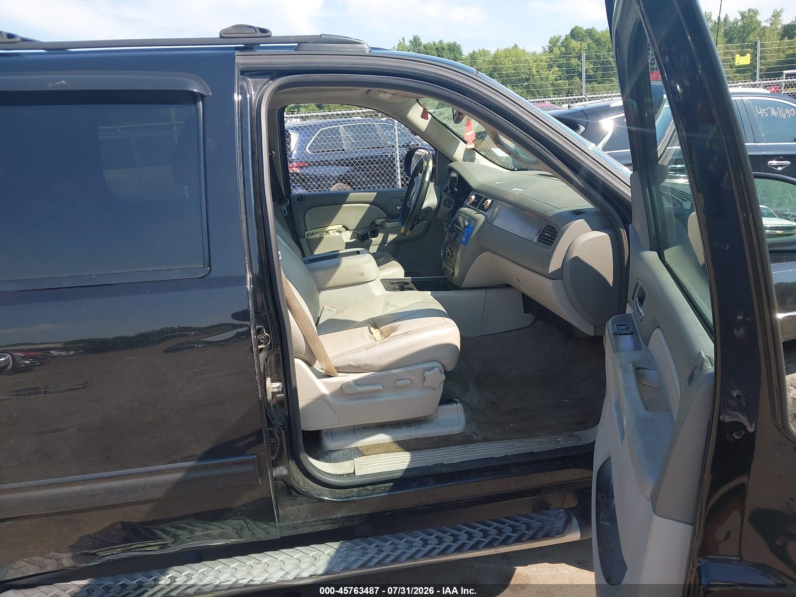 2012 Chevrolet Avalanche Lt Черный vin: 3GNTKFE73CG164706