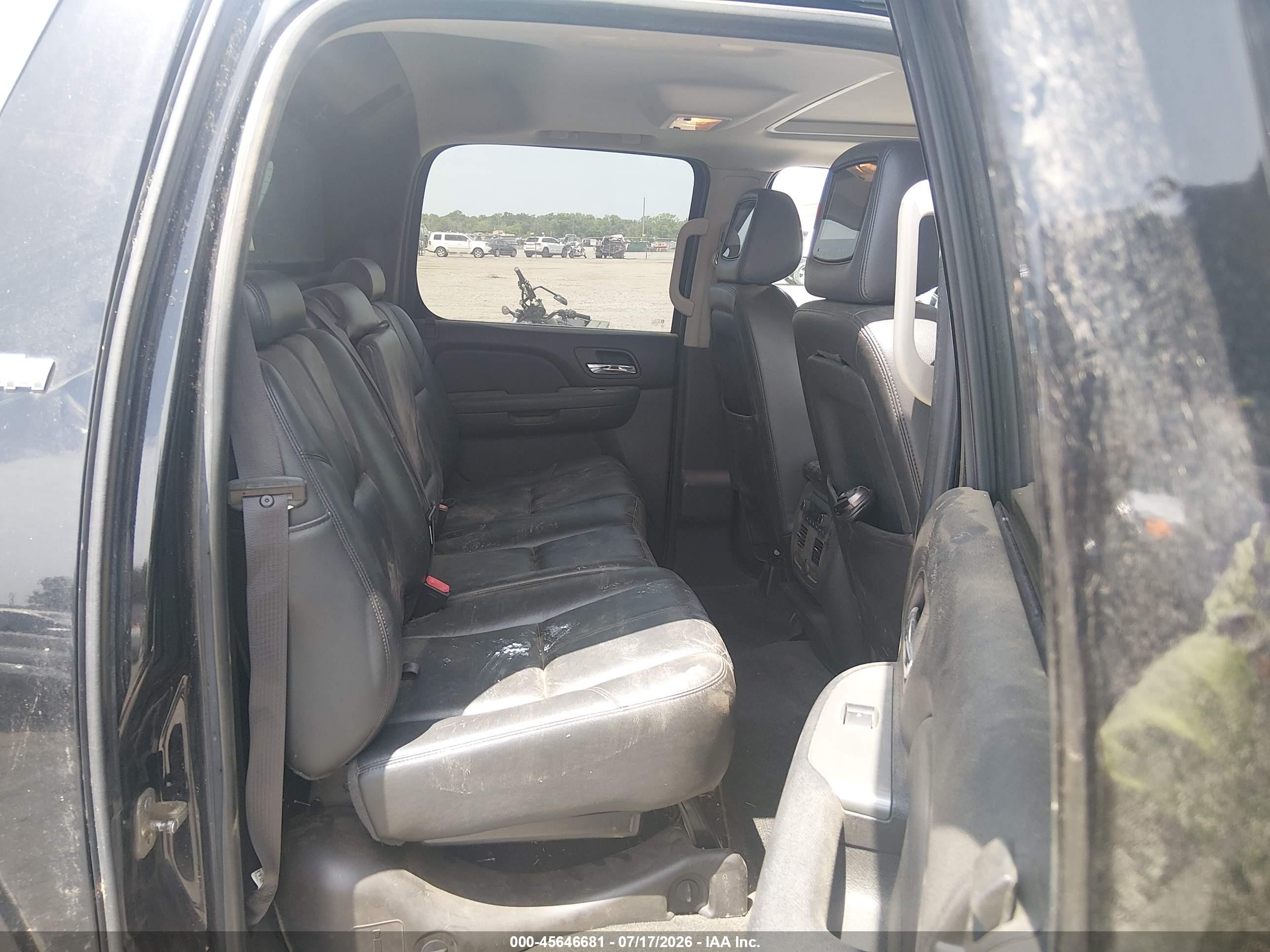 2012 Chevrolet Avalanche Lt Black vin: 3GNTKFE73CG238044