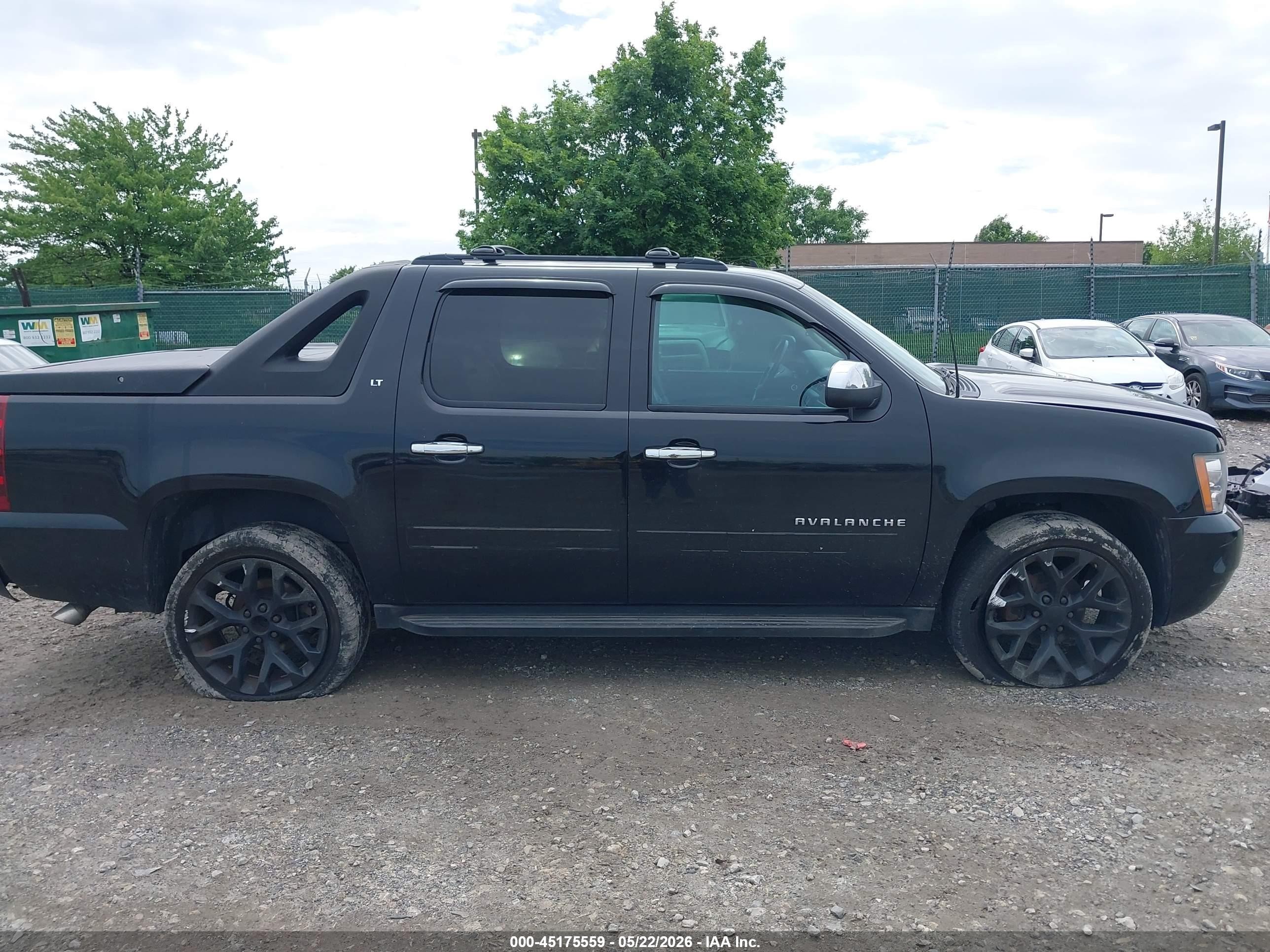 2012 Chevrolet Avalanche 1500 Lt1 Black vin: 3GNTKFE74CG174564