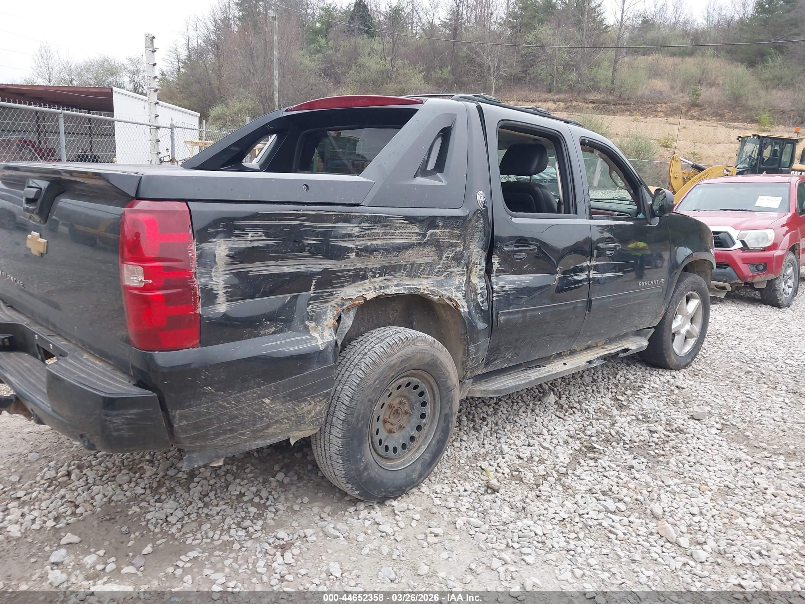 2013 Chevrolet Avalanche Lt Black vin: 3GNTKFE76DG191402