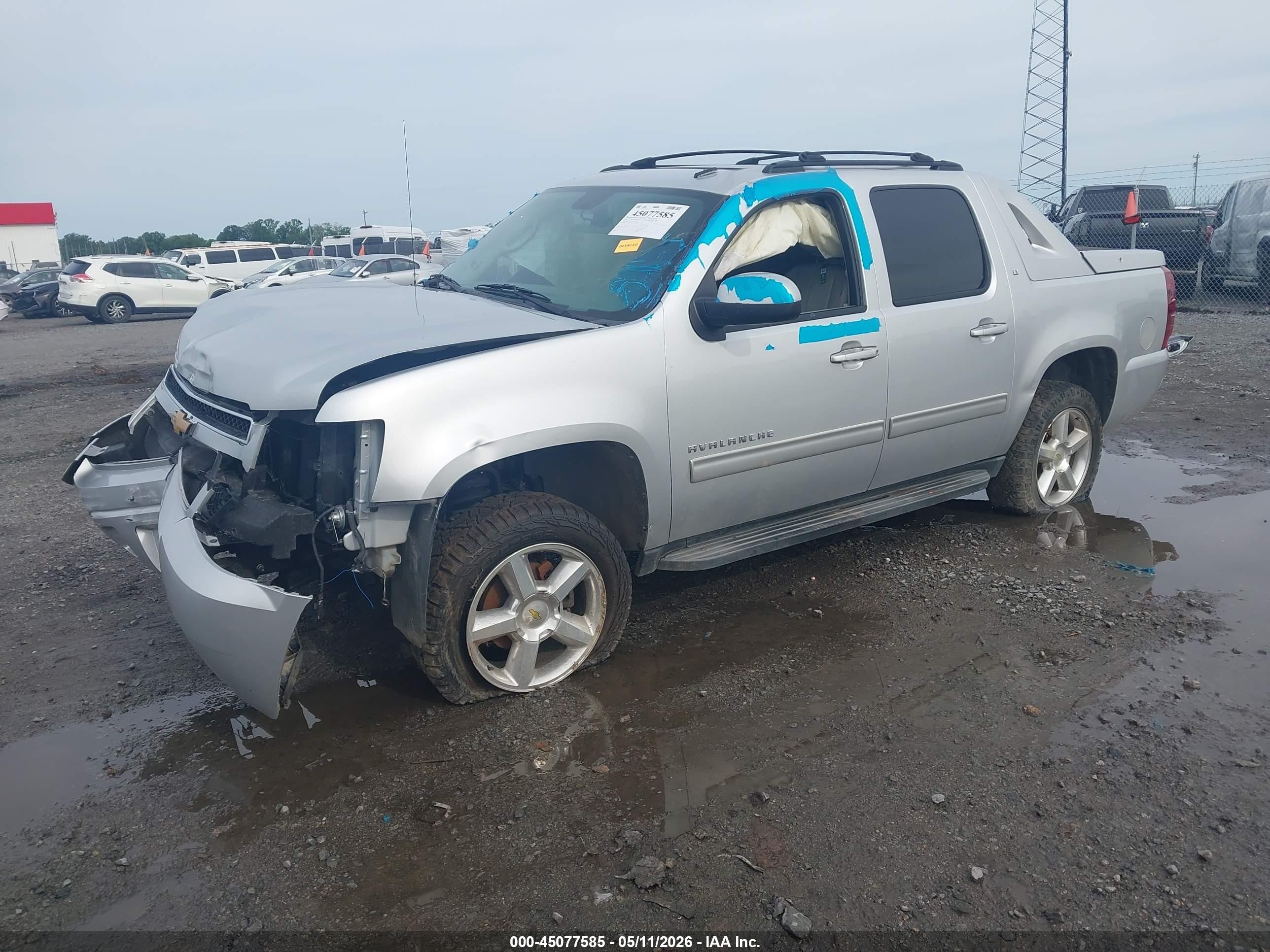 2012 Chevrolet Avalanche 1500 Lt1 Silver vin: 3GNTKFE78CG182599