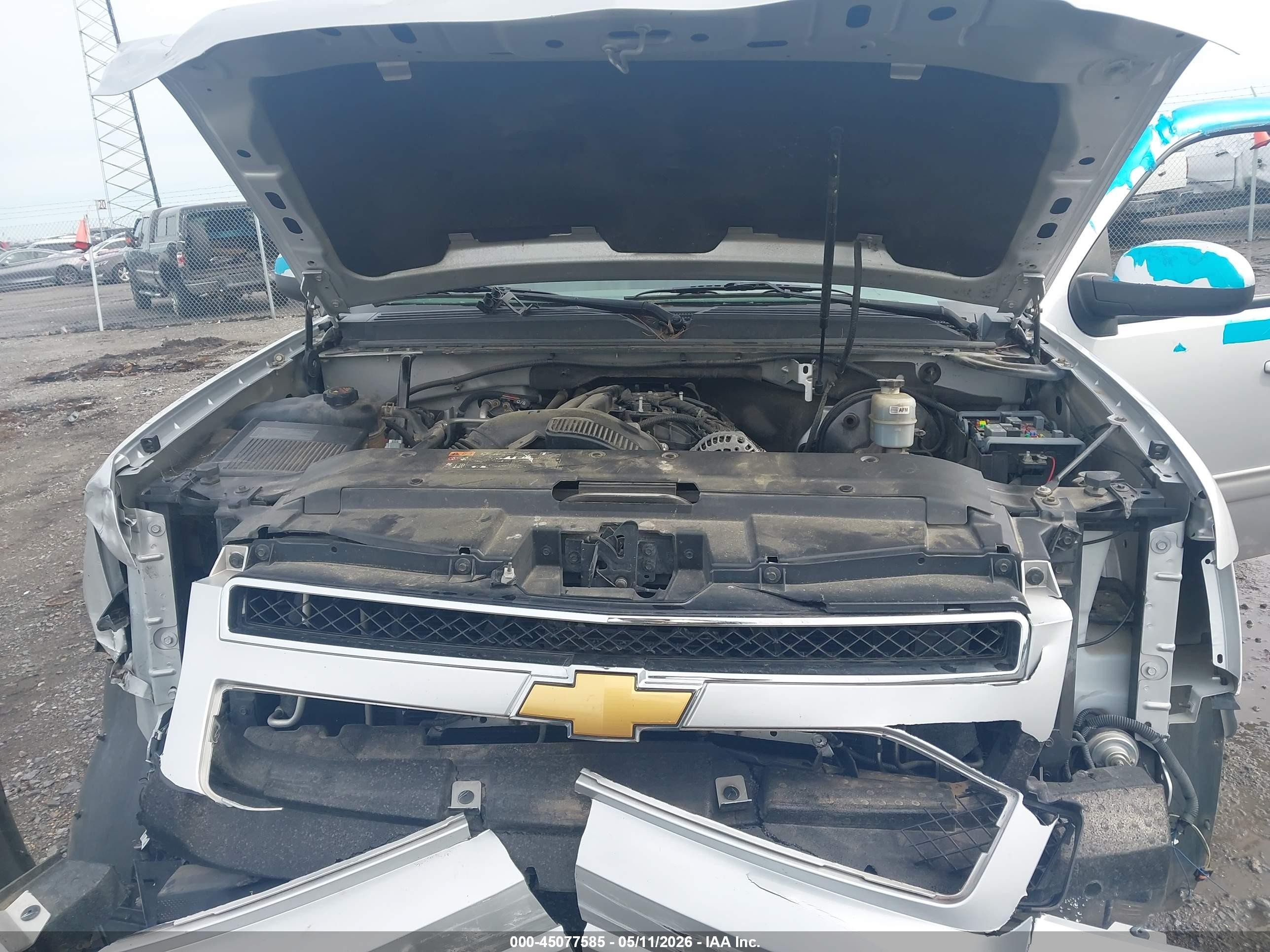 2012 Chevrolet Avalanche 1500 Lt1 Silver vin: 3GNTKFE78CG182599