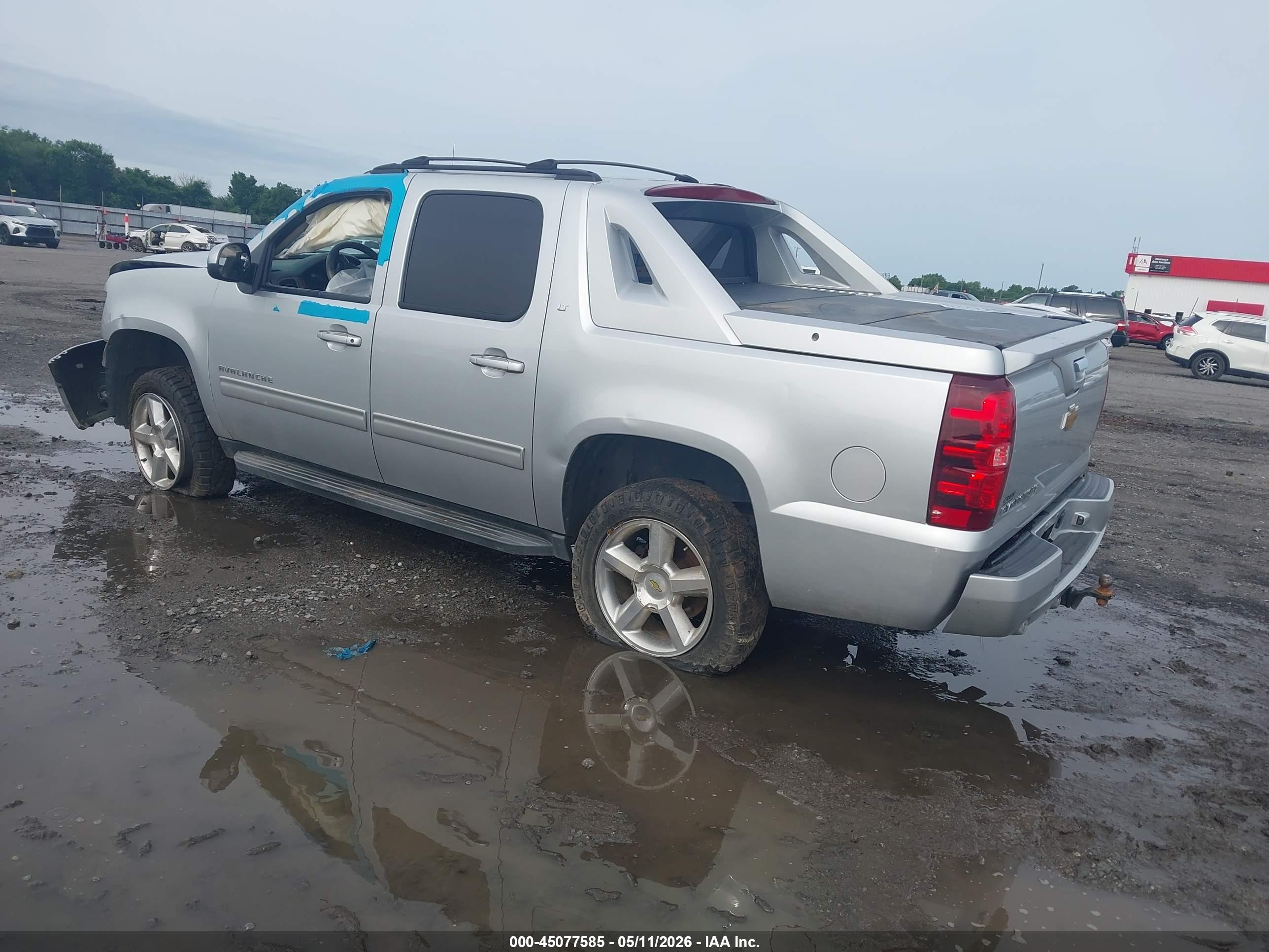 2012 Chevrolet Avalanche 1500 Lt1 Silver vin: 3GNTKFE78CG182599