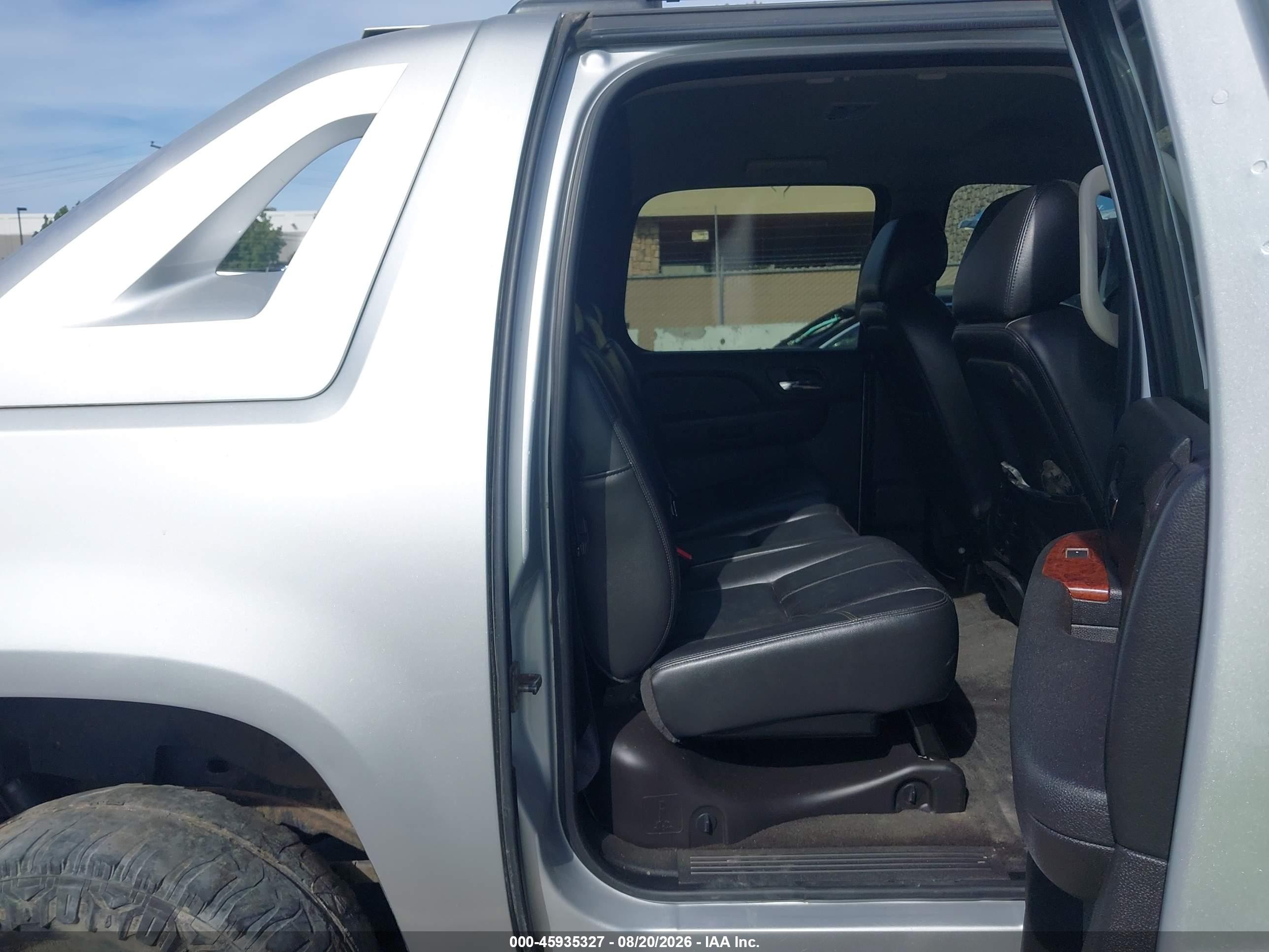 2012 Chevrolet Avalanche Lt Gray vin: 3GNTKFE78CG226536