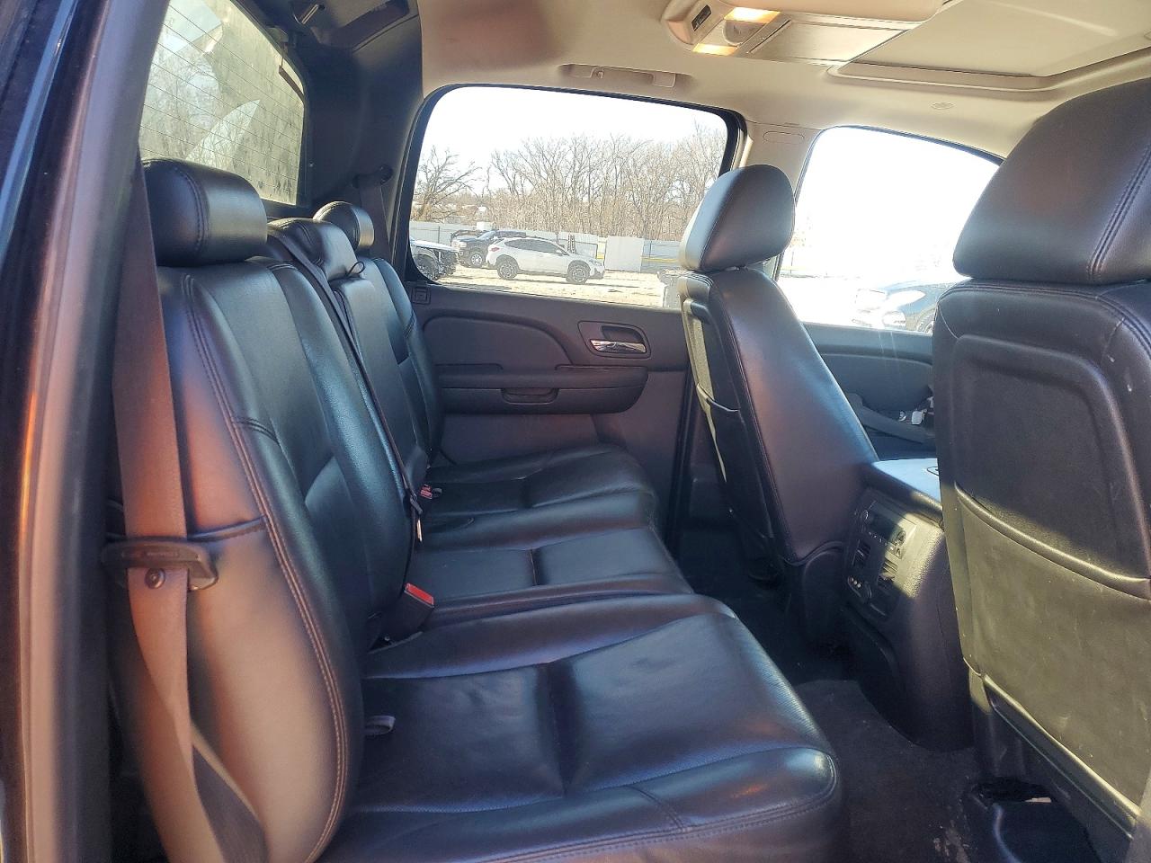 2012 Chevrolet Avalanche Ltz Black vin: 3GNTKGE70CG241019