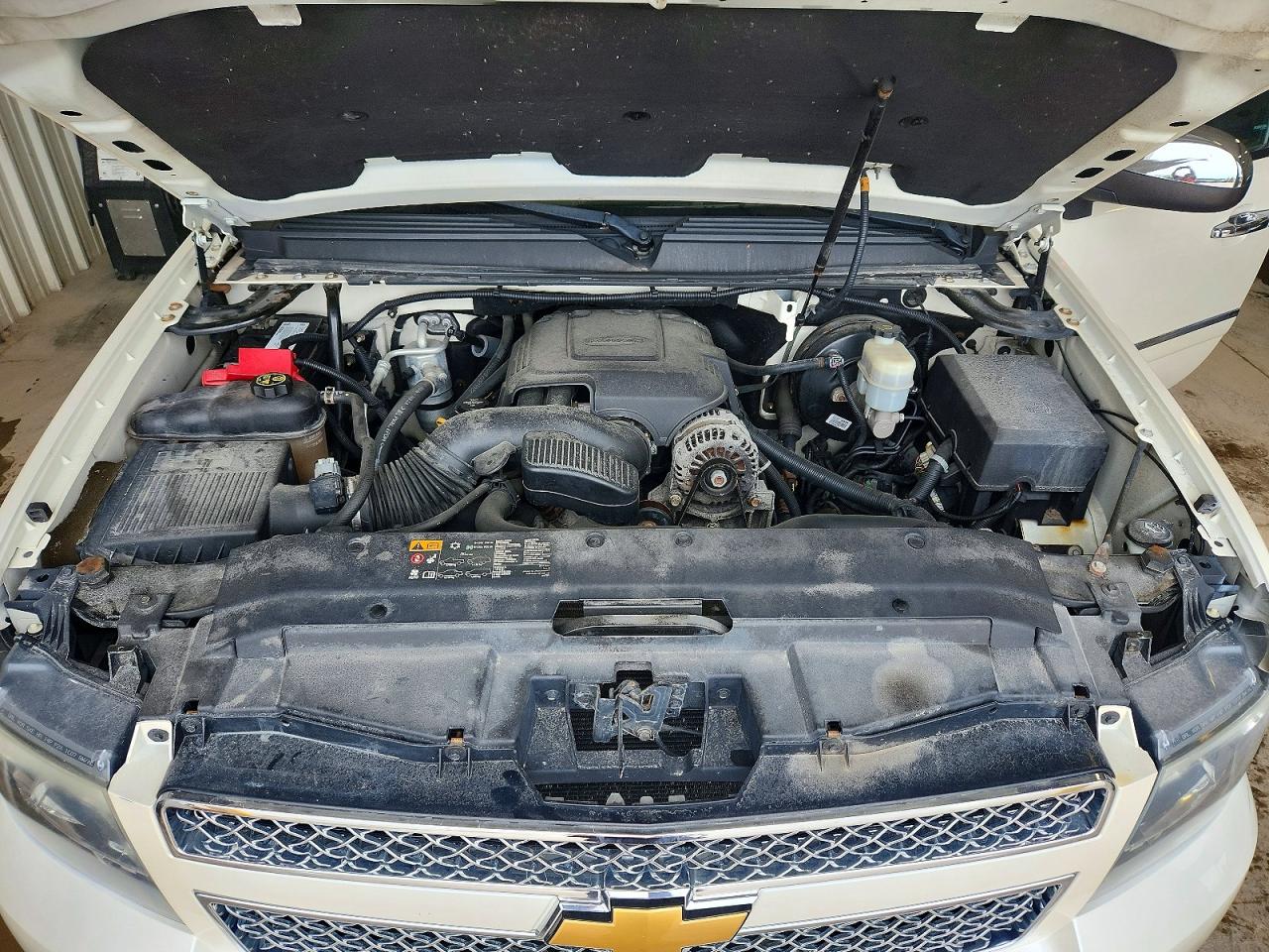 2013 Chevrolet Avalanche Ltz White vin: 3GNTKGE70DG146378