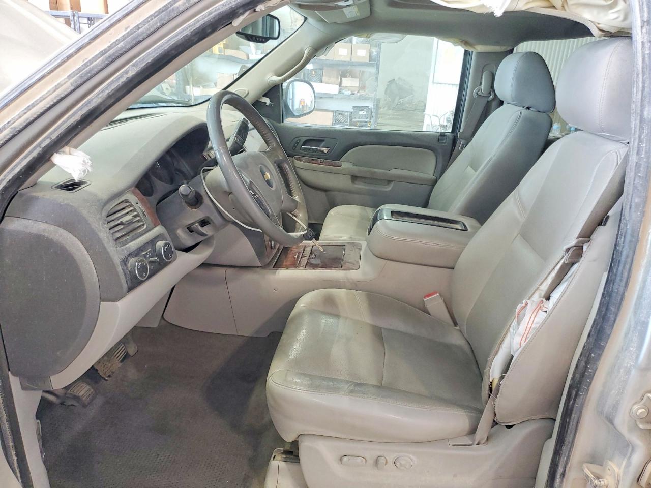 2013 Chevrolet Avalanche Ltz Silver vin: 3GNTKGE70DG328050