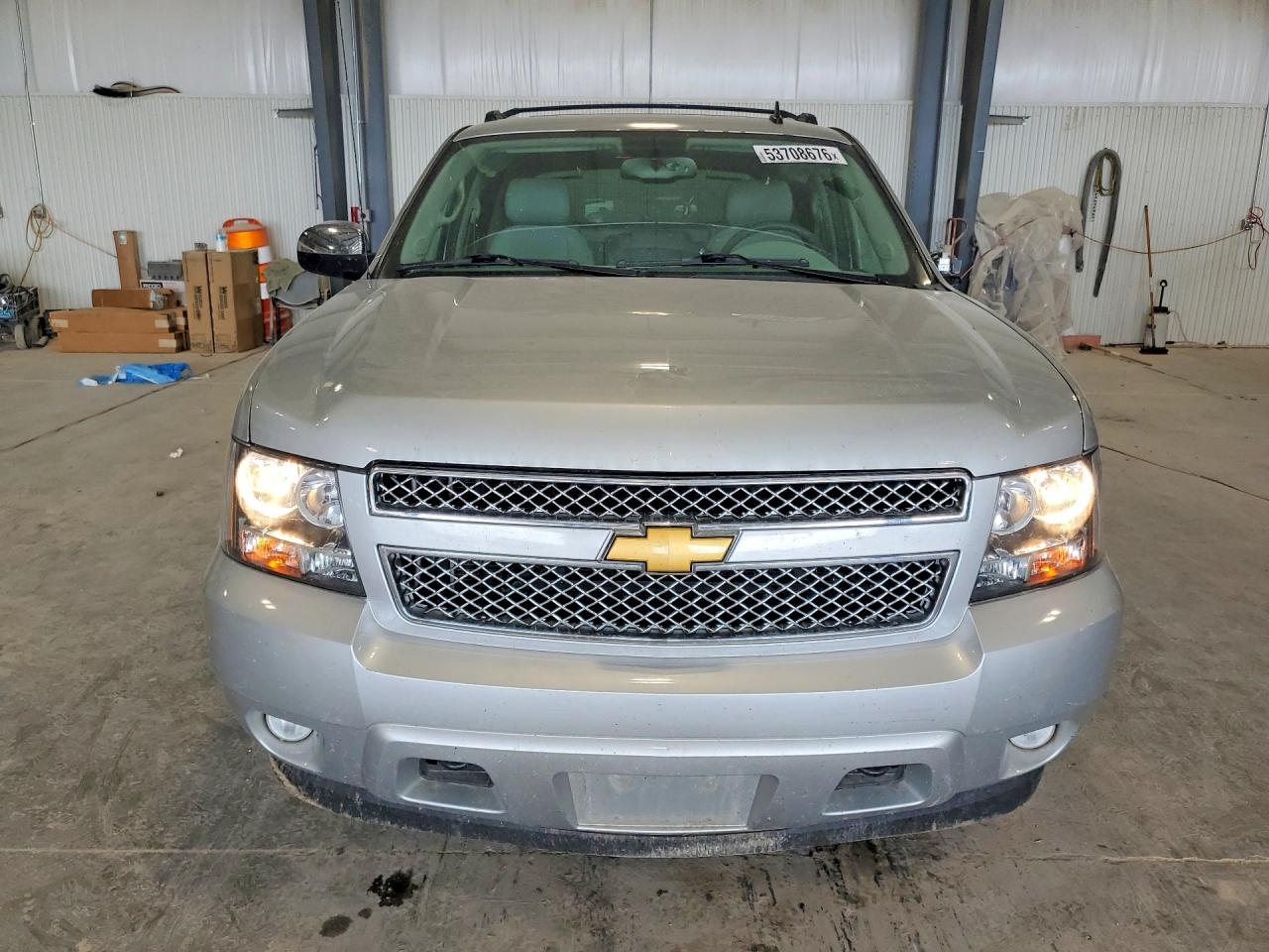 2013 Chevrolet Avalanche Ltz Silver vin: 3GNTKGE70DG328050
