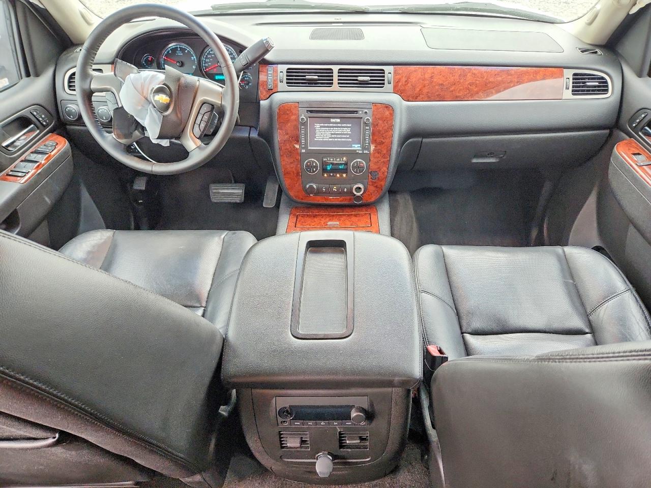 2013 Chevrolet Avalanche Ltz Cream vin: 3GNTKGE72DG123586