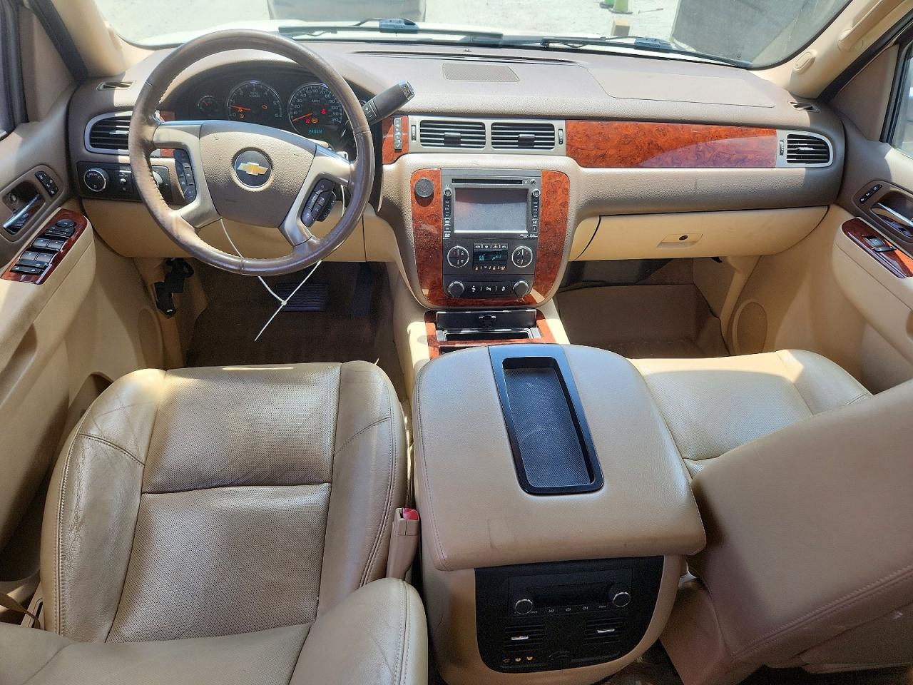2013 Chevrolet Avalanche Ltz White vin: 3GNTKGE77DG339661