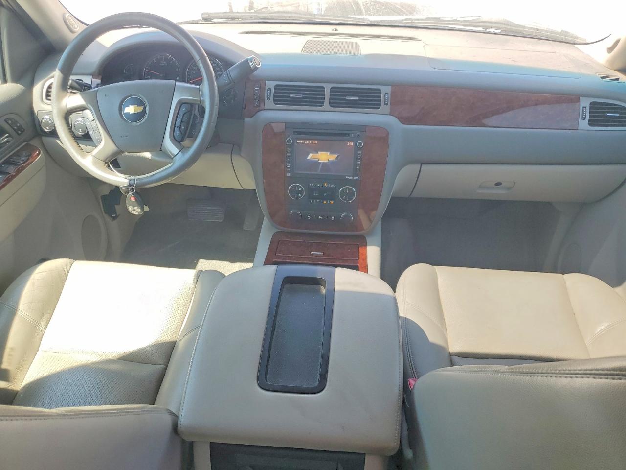 2013 Chevrolet Avalanche Ltz White vin: 3GNTKGE78DG116268