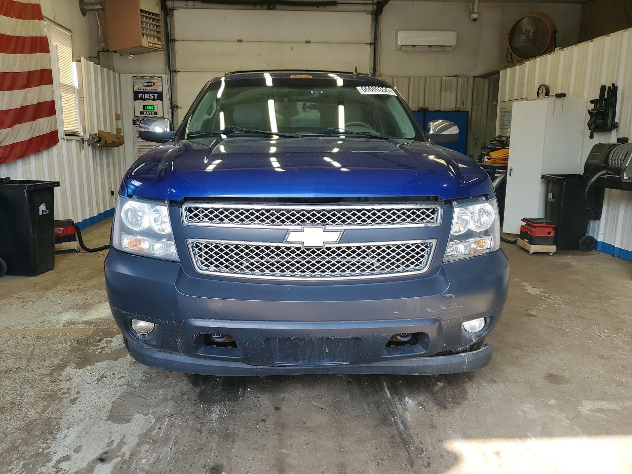2013 Chevrolet Avalanche Ltz Blue vin: 3GNTKGE78DG122345